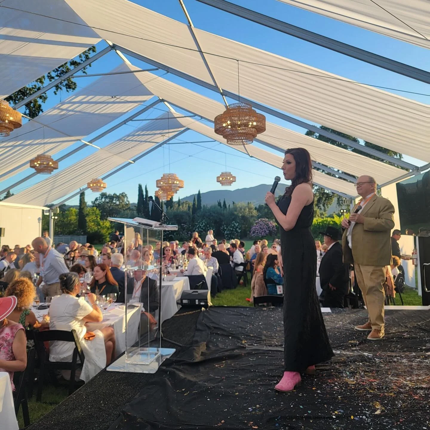 This year marked my 13th year helping with Wineapawlooza, the annual fundraiser that benefits Jameson Humane. Thanks to the generosity of our Vintners and to our donors, we raised $1.9M for animal welfare! 
I&rsquo;m still recovering from the weekend