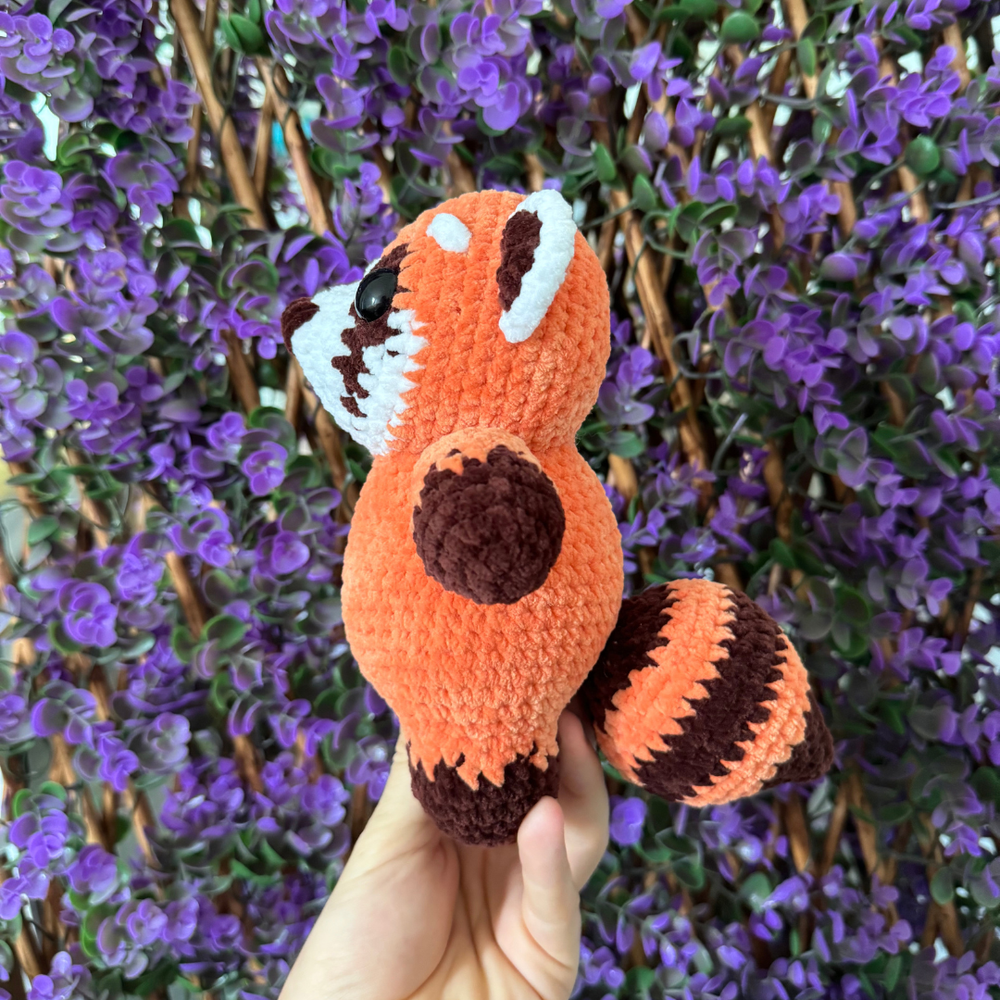 Little Red Panda Buddy crochet pattern — crochetmezaddy