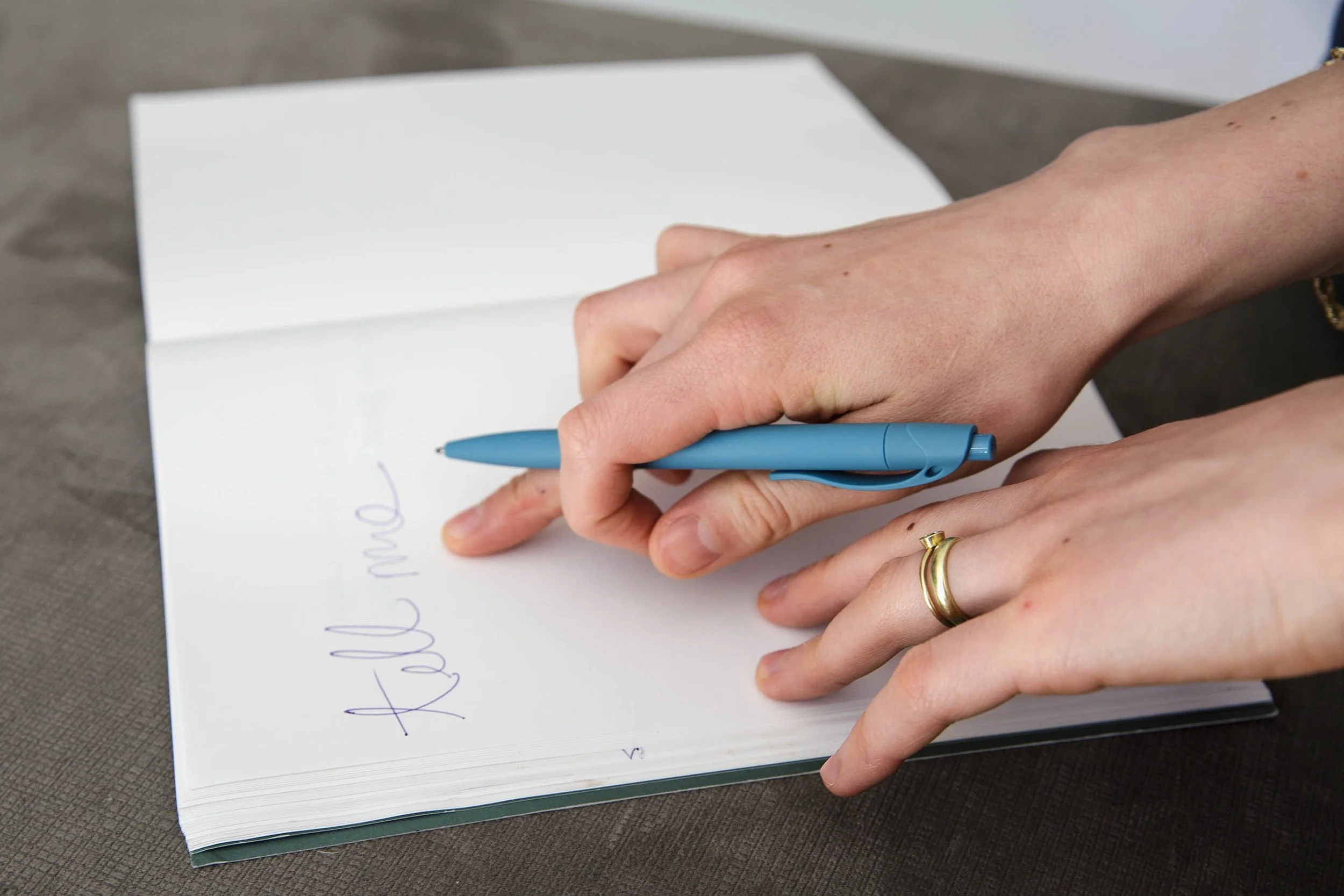 GabyWeis_WritingGroupShoot_43.jpg