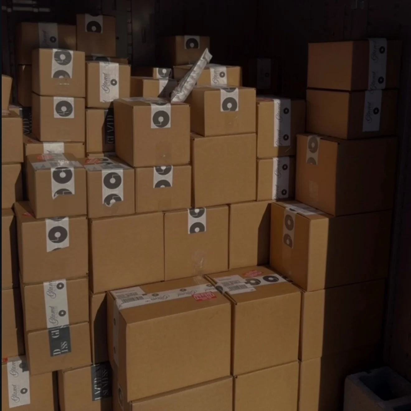 Glazed Friday started exactly how you&rsquo;d expect:
Six of us, caffeinated within an inch of our lives, staring at the website countdown like it was the ball dropping on New Year&rsquo;s Eve.

12:00 AM EST hits&hellip;
And suddenly &mdash; BOOM.

O