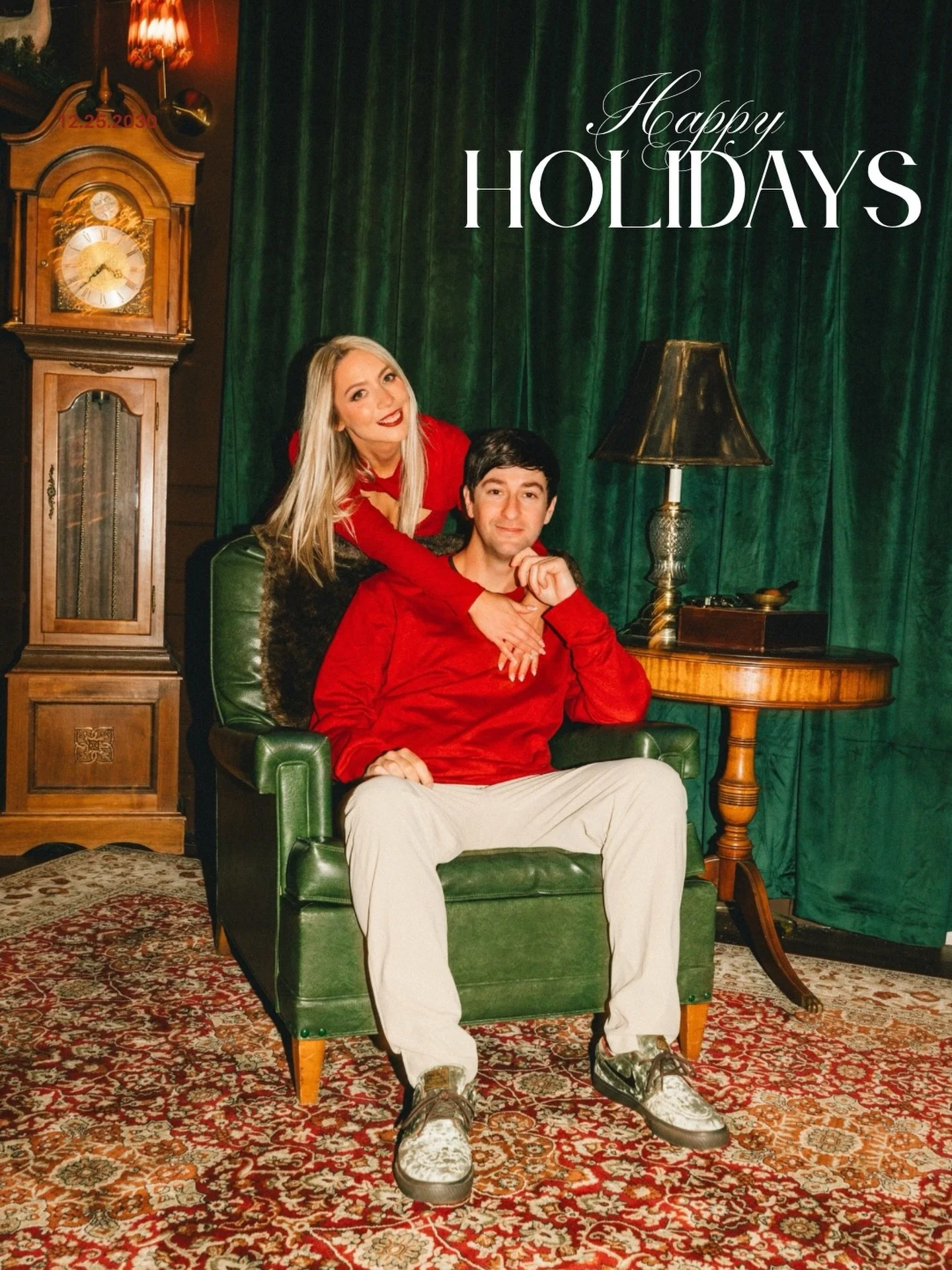 🎄Happy Holidays from our Glazed Sunless family to yours✨ 

This season, we just want to pause and say thank you. Thank you for trusting us, supporting us, cheering us on, and being such a huge part of the Glazed Sunless journey. What started as a dr