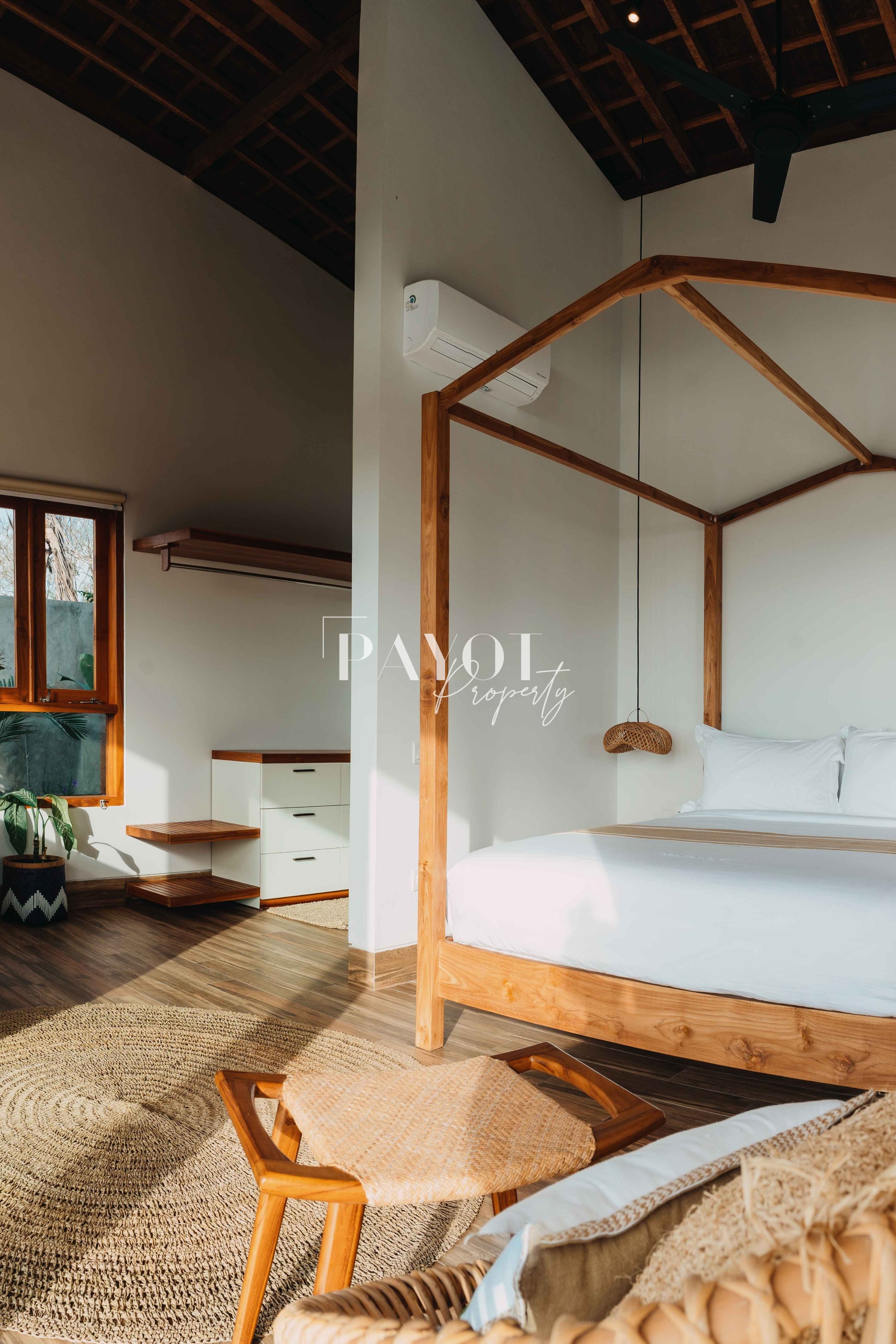 VILLA S | OCEAN VIEW | LOMBOK | FOR SALE
