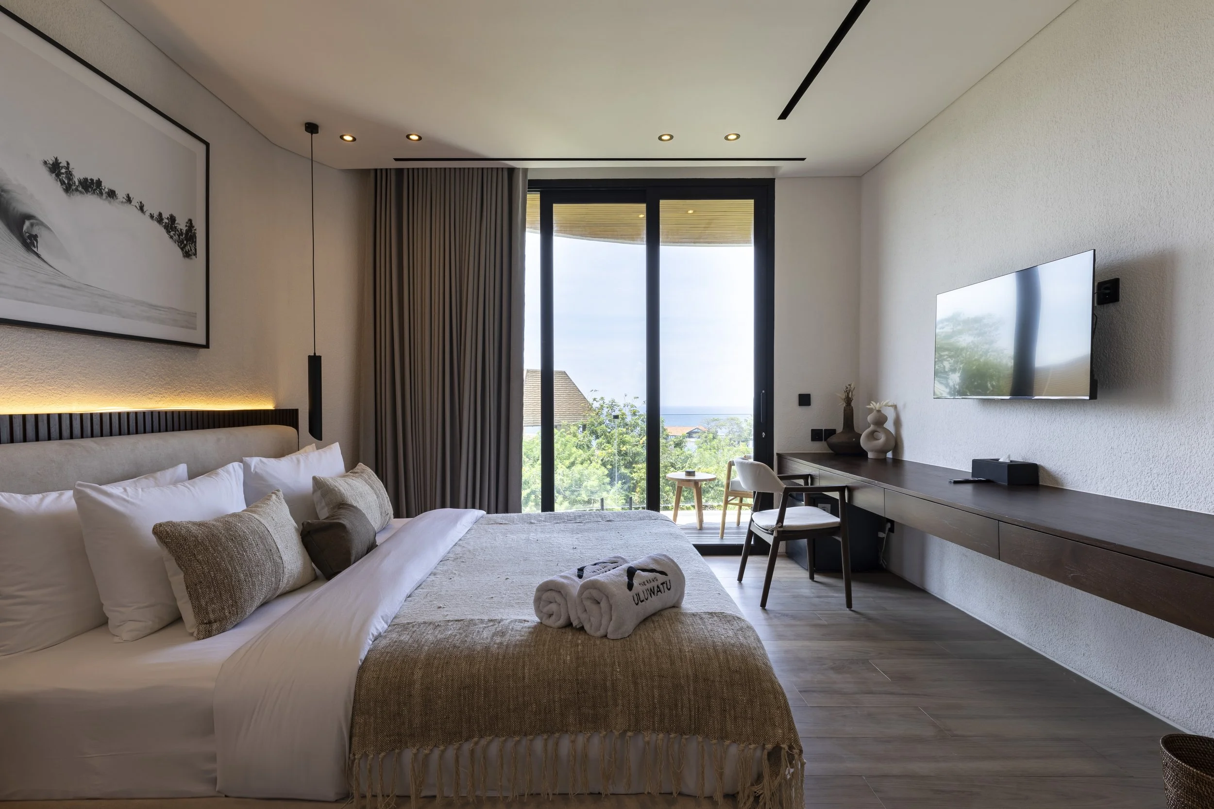 OCEAN VIEW VILLA WITH PRIVATE BEACH ACCESS - 5 BEDROOM - ULUWATU