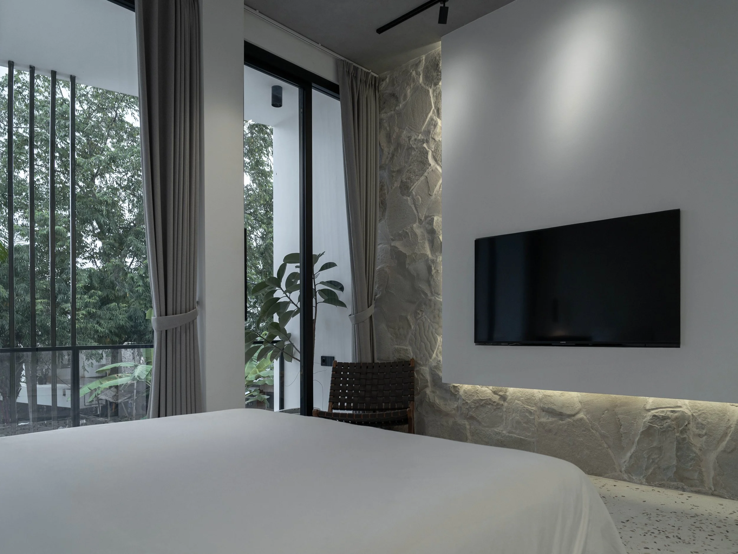 MONOCHROME GEOMETRY VILLA - 2 BEDROOM - PERERENAN