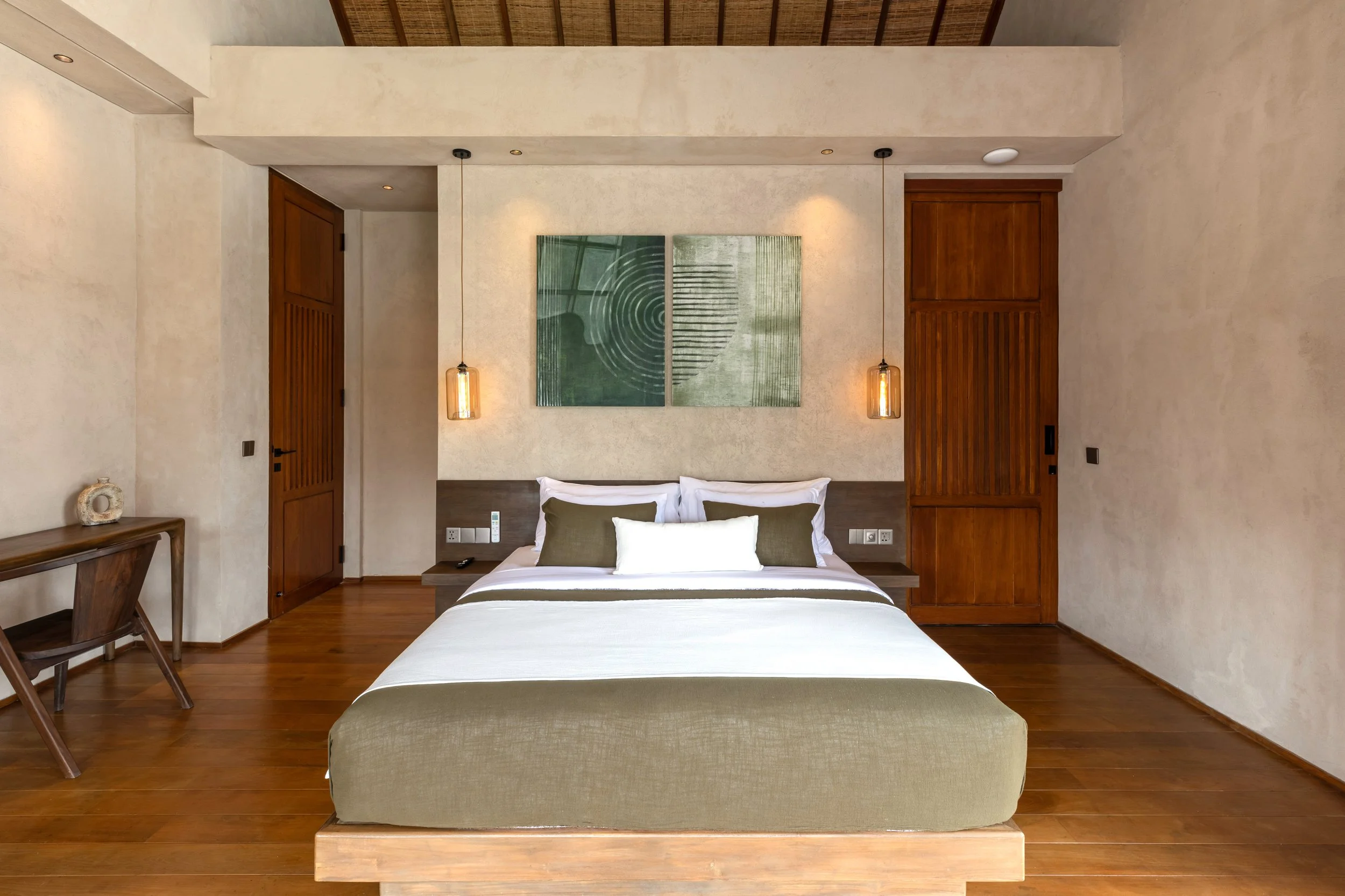 BALINESE MODERN TROPICAL STYLE VILLA - 6 BEDROOM - NYANYI BEACH - villa - for - sale - Bali