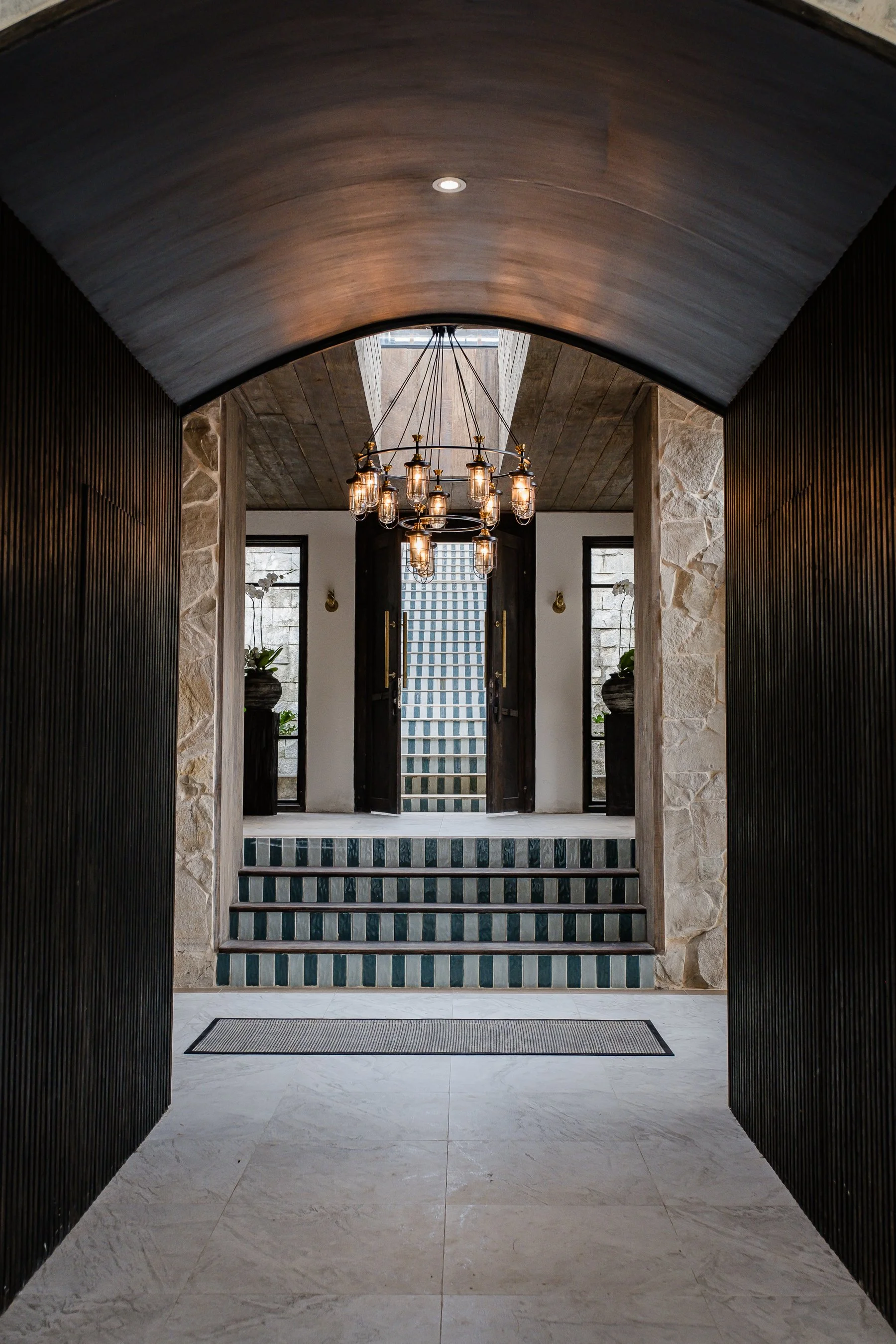 ARCHITECTURAL RESIDENCE IN THE JUNGLE - 6 BEDROOM - UBUD - EXCLUSIVITY | 36 000 000 000 IDR