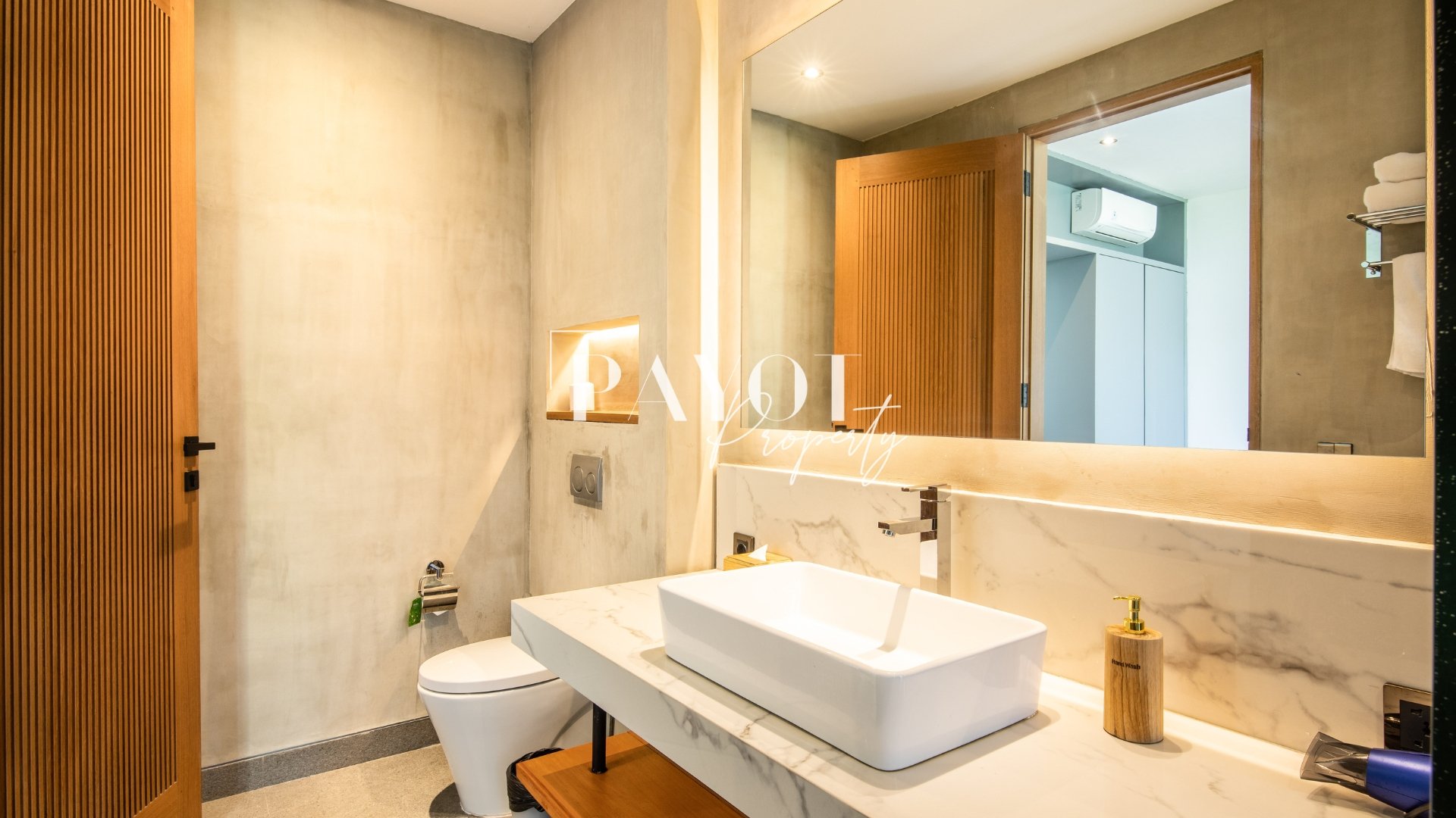 Bali Villa For Sale 4 Bedrooms Pererenan