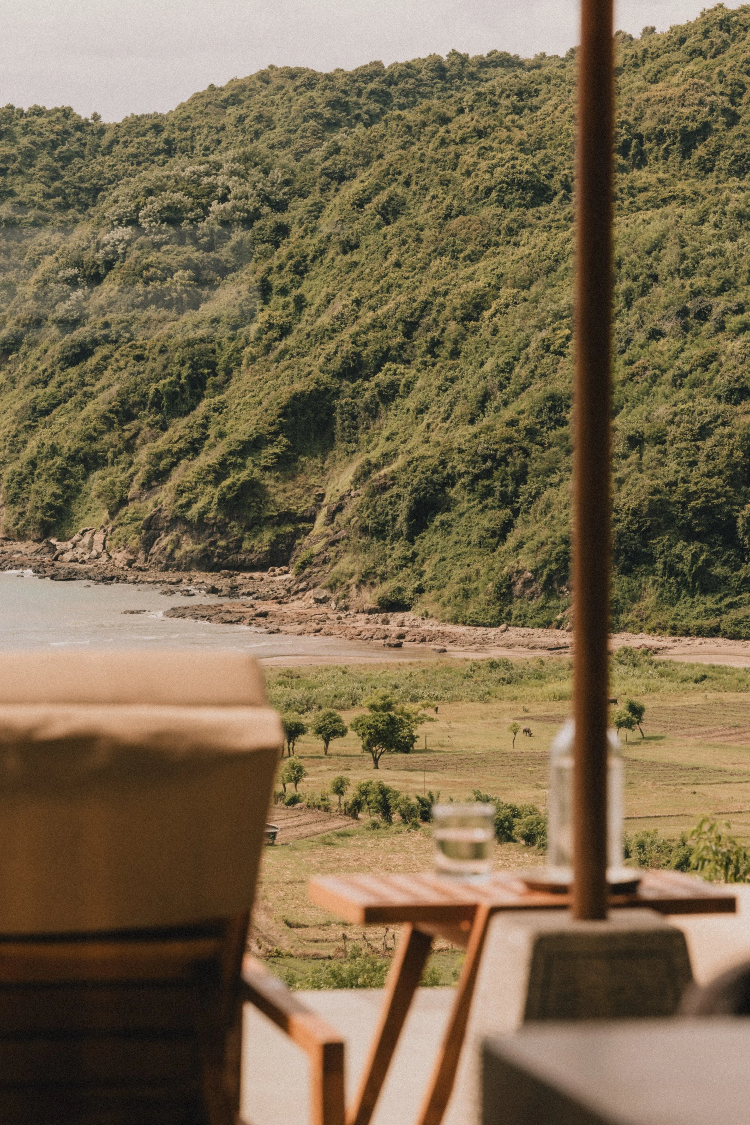 ARCHITECTURAL VILLA BY ALEXIS DORNIER - 5 BEDROOM - TAMPAH HILLS - LOMBOK - EXCLUSIVITY