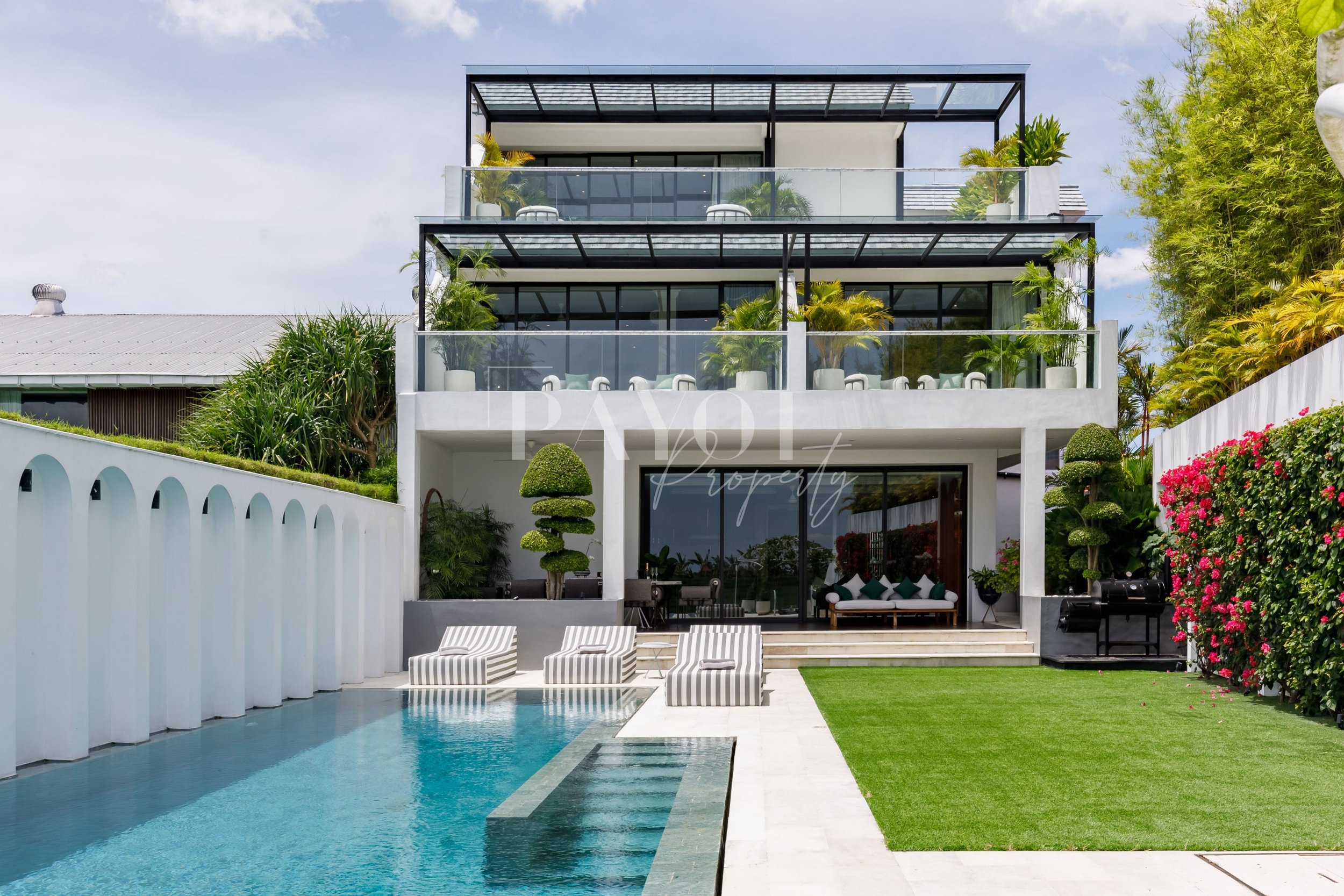 mansion-villa-for-sale-canggu-bali