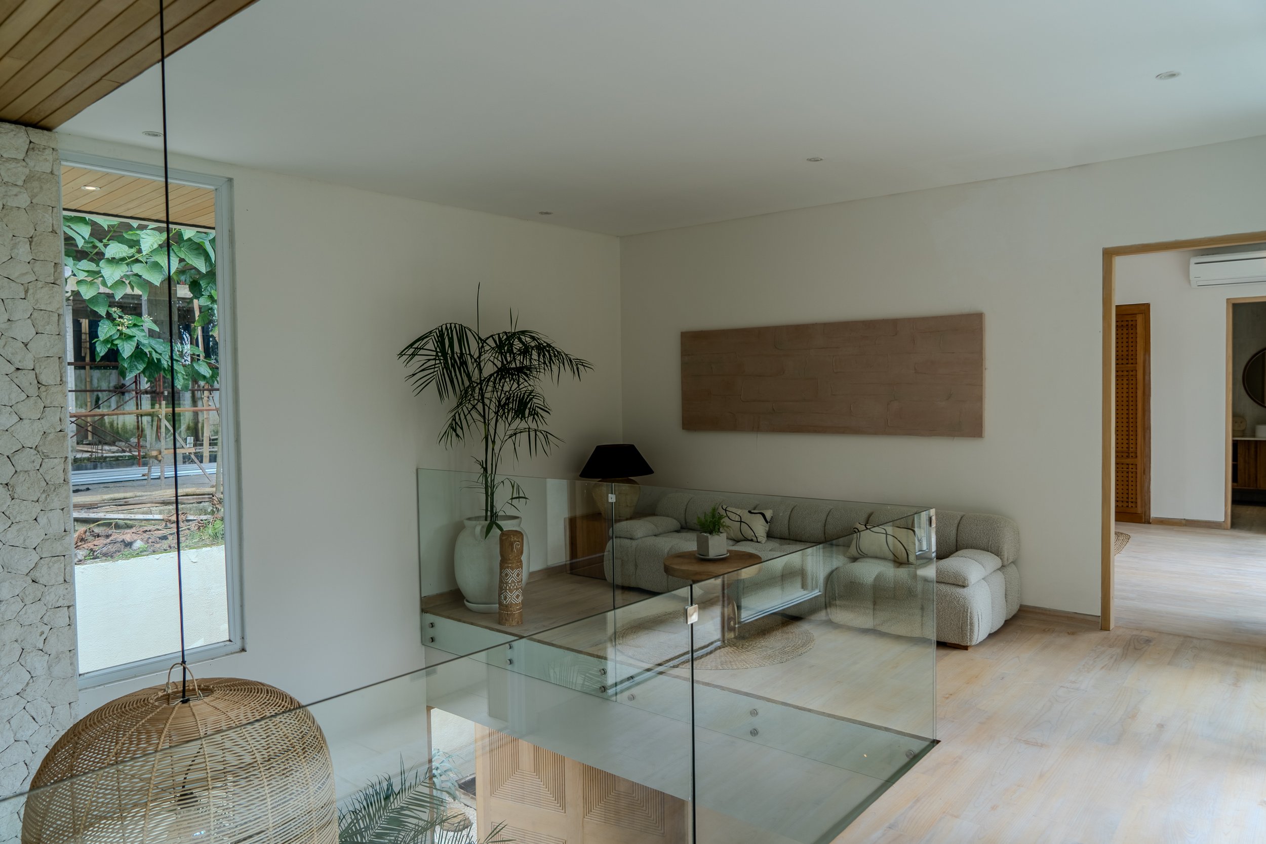 LAGOON STYLE TROPICAL VILLA - 4 BEDROOMS - PERERENAN