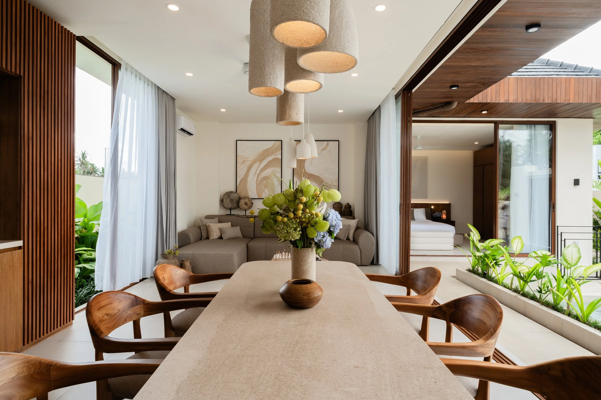 QUIET TROPICAL HOME ABOVE THE RICE FIELDS - 2 BEDROOM - UBUD