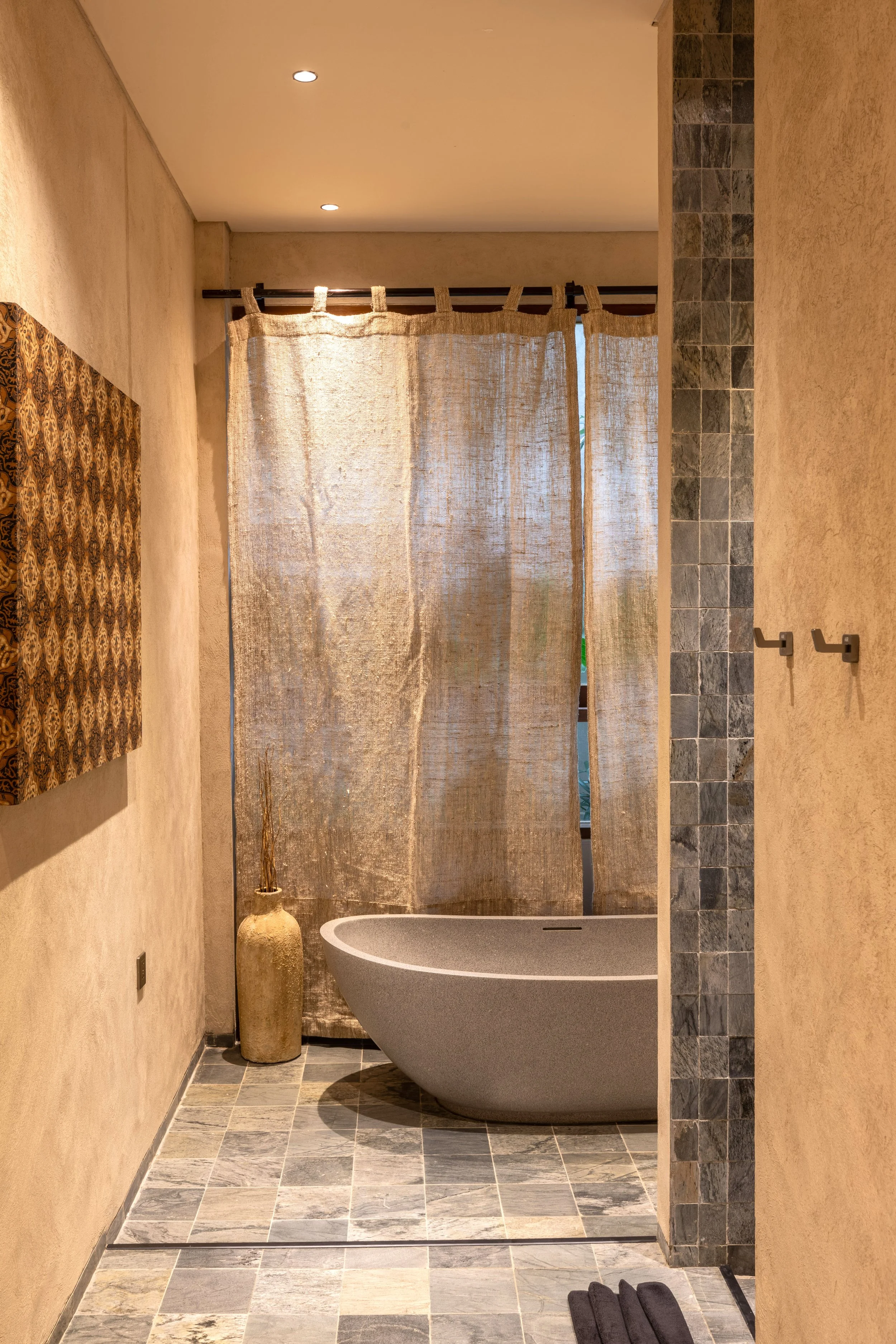 BALINESE MODERN TROPICAL STYLE VILLA - 6 BEDROOM - NYANYI BEACH - villa - for - sale - Bali