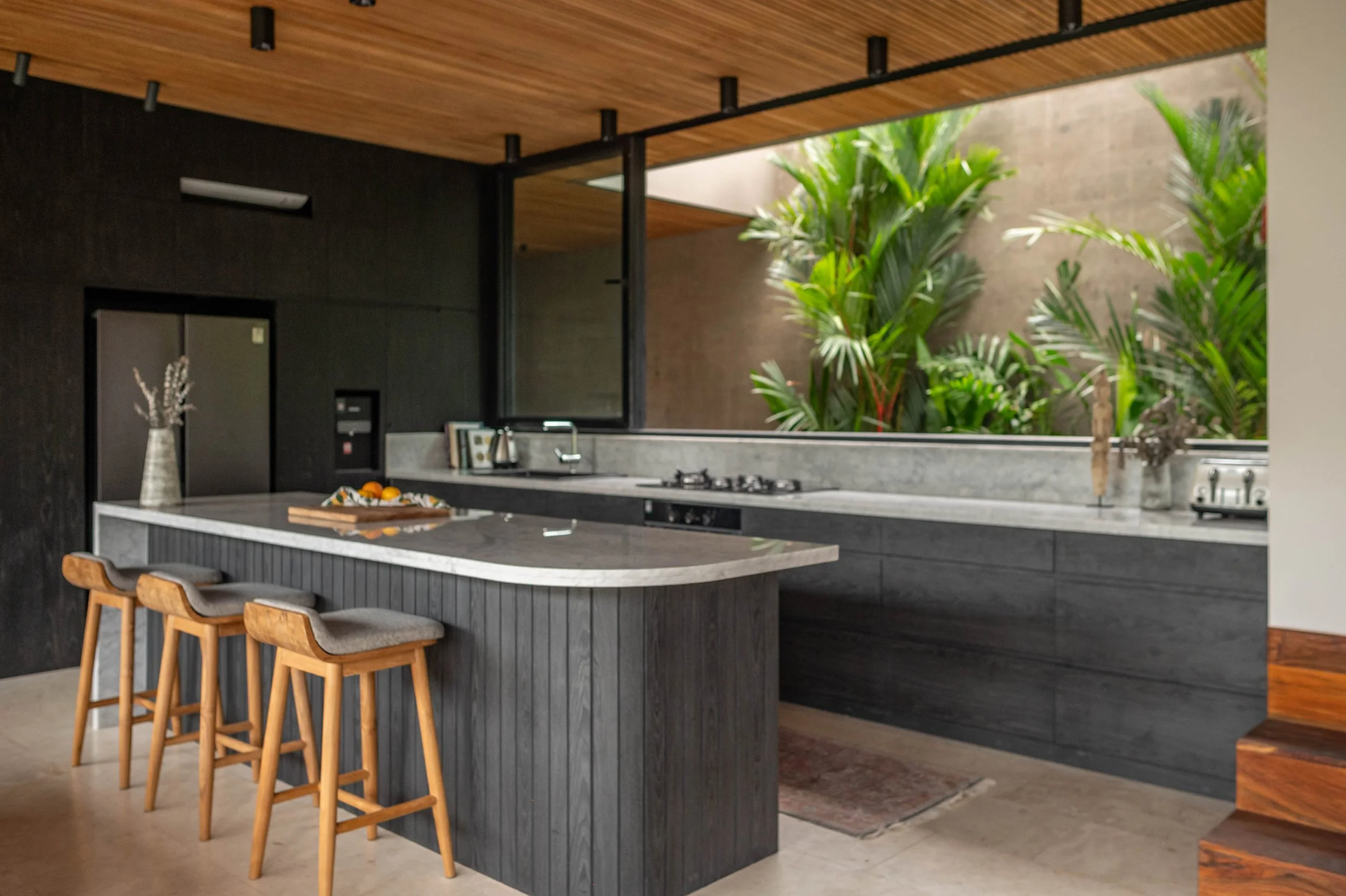 TIMELESS FAMILY VILLA - 4 BEDROOM - BABAKAN CANGGU | For Sale, Bali.