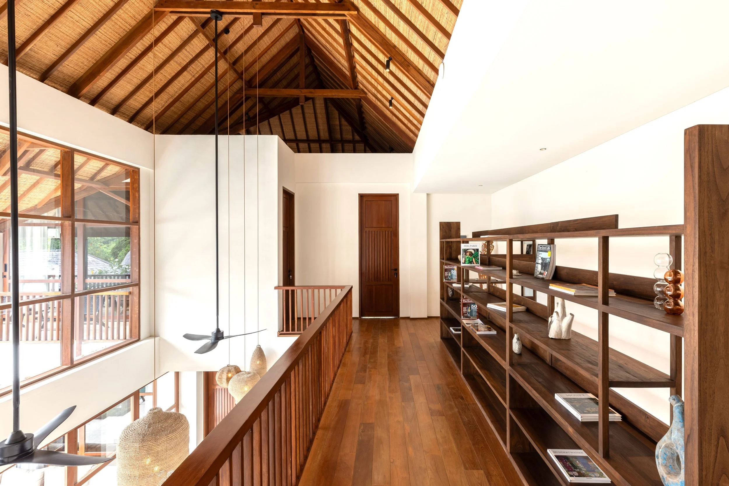 BALINESE MODERN TROPICAL STYLE VILLA - 6 BEDROOM - NYANYI BEACH - villa - for - sale - Bali