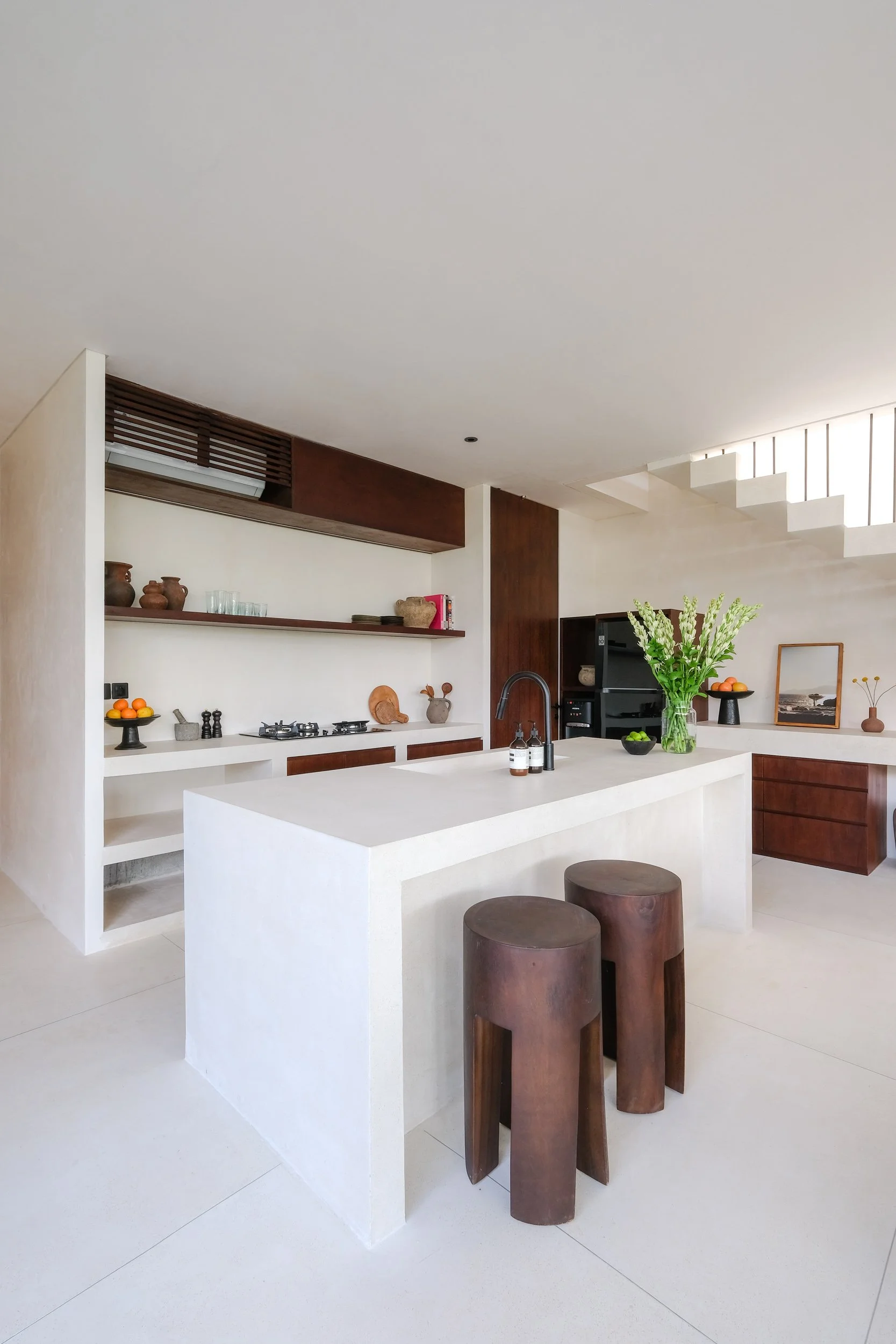 ARCHITECTURAL TROPICAL VILLA ABOVE THE RICE FIELDS - 3 BEDROOM - NYANYI BEACH - Bali - for - sale