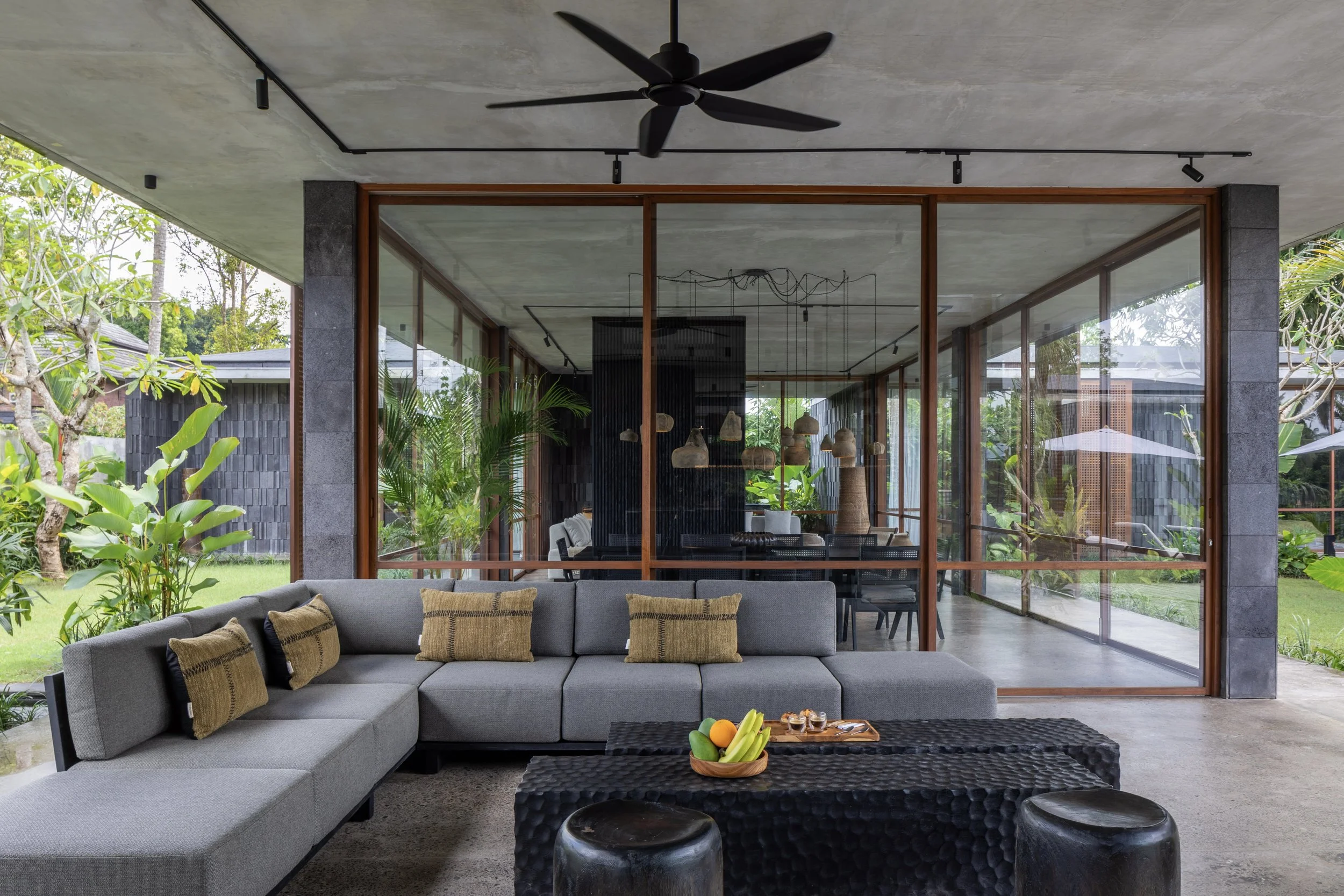 JAPANESE BRUTALIST VILLA - 5 BEDROOM - UBUD