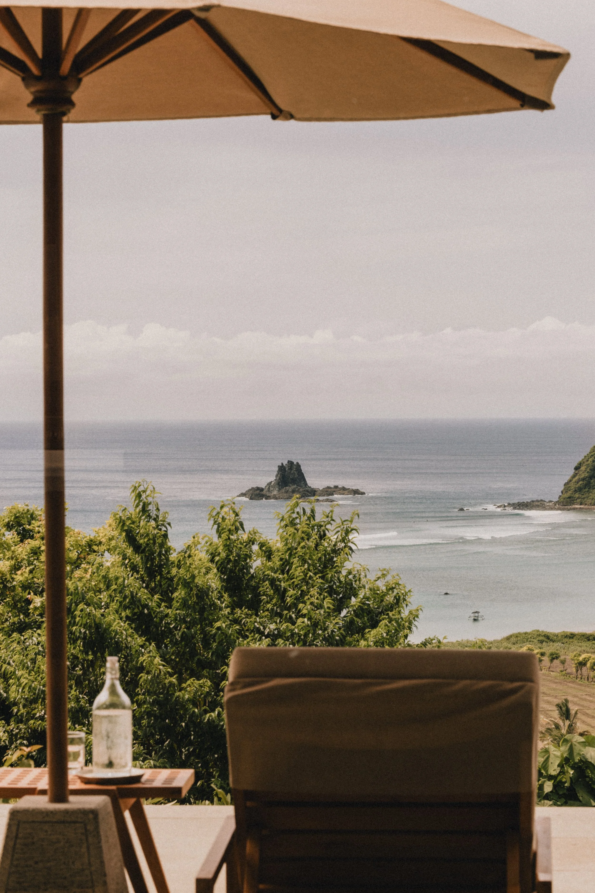 ARCHITECTURAL VILLA BY ALEXIS DORNIER - 5 BEDROOM - TAMPAH HILLS - LOMBOK - EXCLUSIVITY