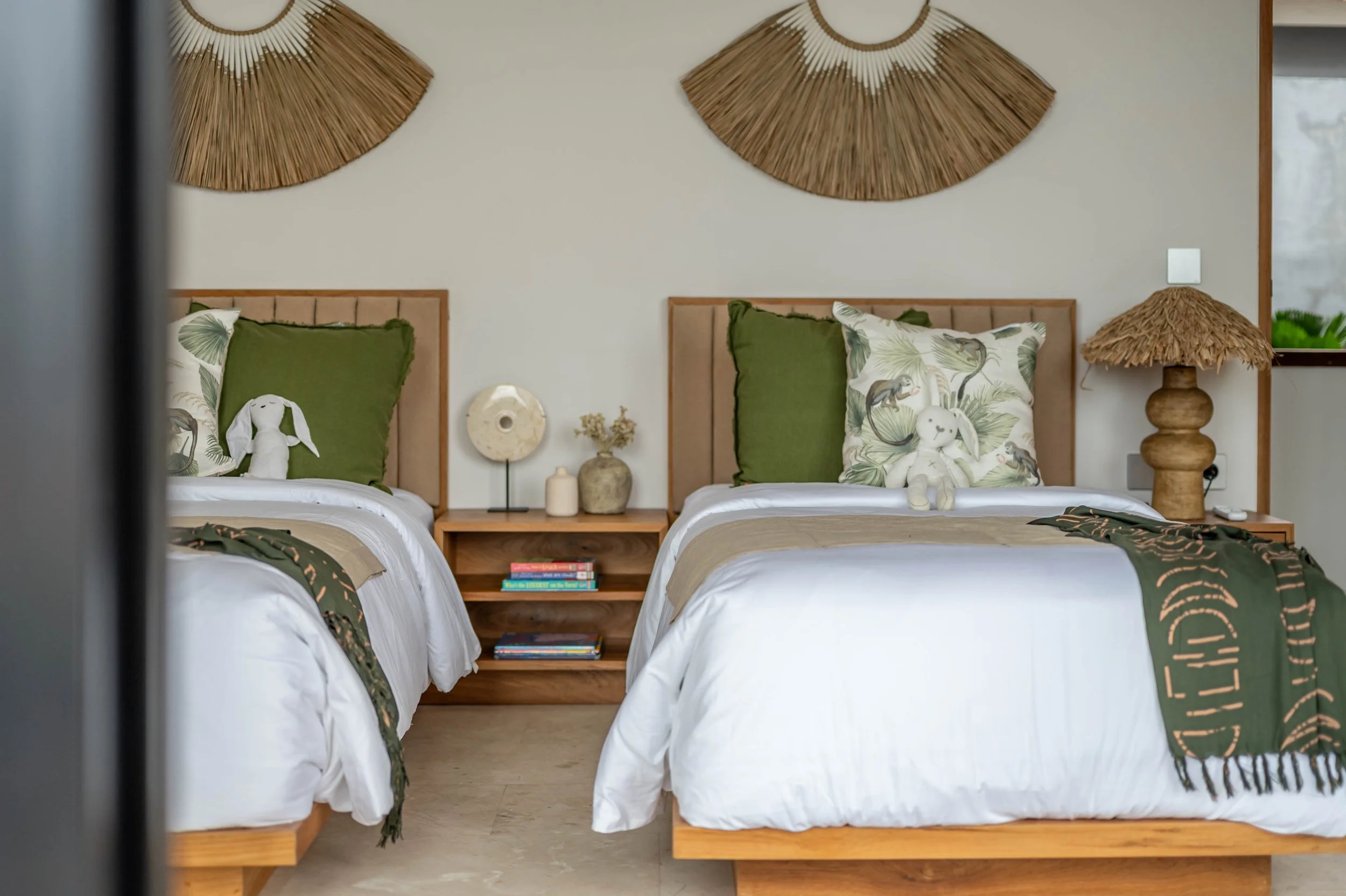 TIMELESS FAMILY VILLA - 4 BEDROOM - BABAKAN CANGGU | For Sale, Bali.