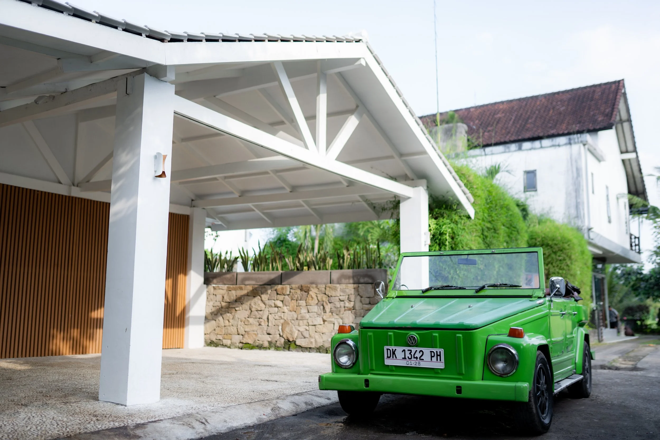 CONTEMPORARY SACTUARY FRAMED BY NATURE - 6 BEDROOM - UBUD