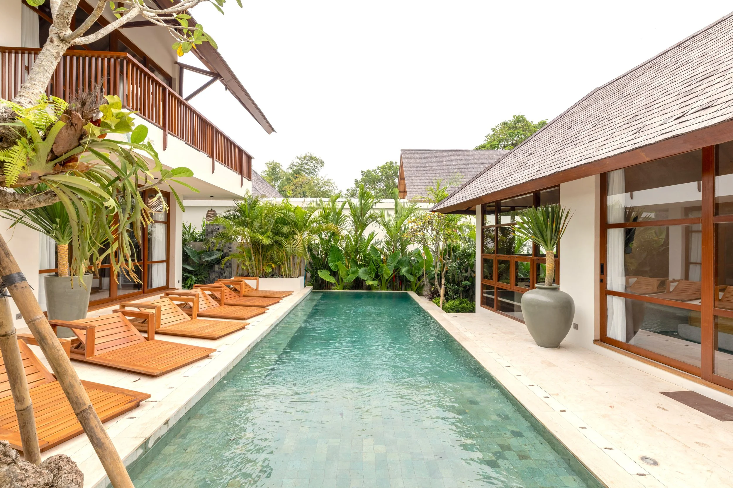 BALINESE MODERN TROPICAL STYLE VILLA - 6 BEDROOM - NYANYI BEACH - villa - for - sale - Bali