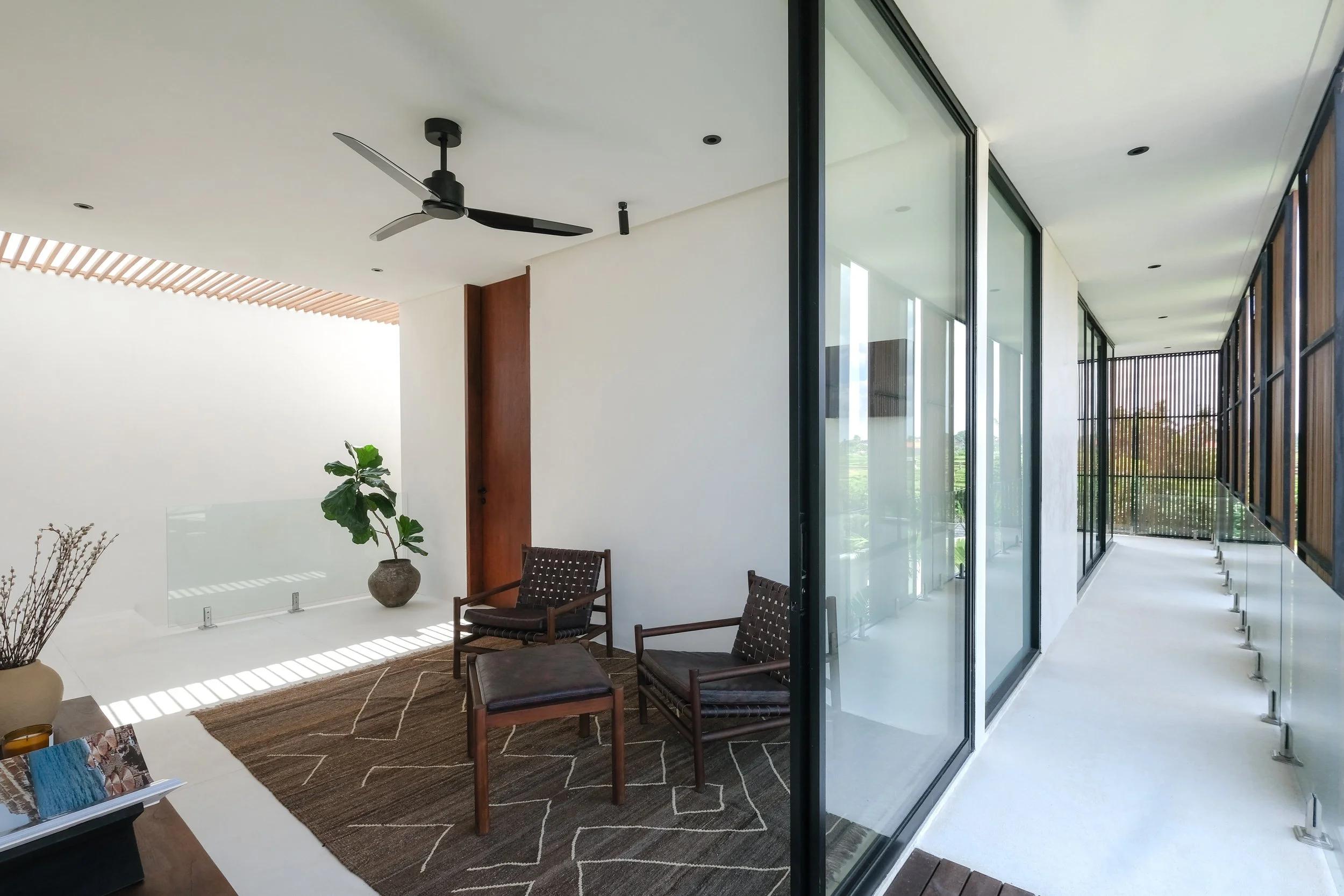 ARCHITECTURAL TROPICAL VILLA ABOVE THE RICE FIELDS - 3 BEDROOM - NYANYI BEACH - Bali - for - sale