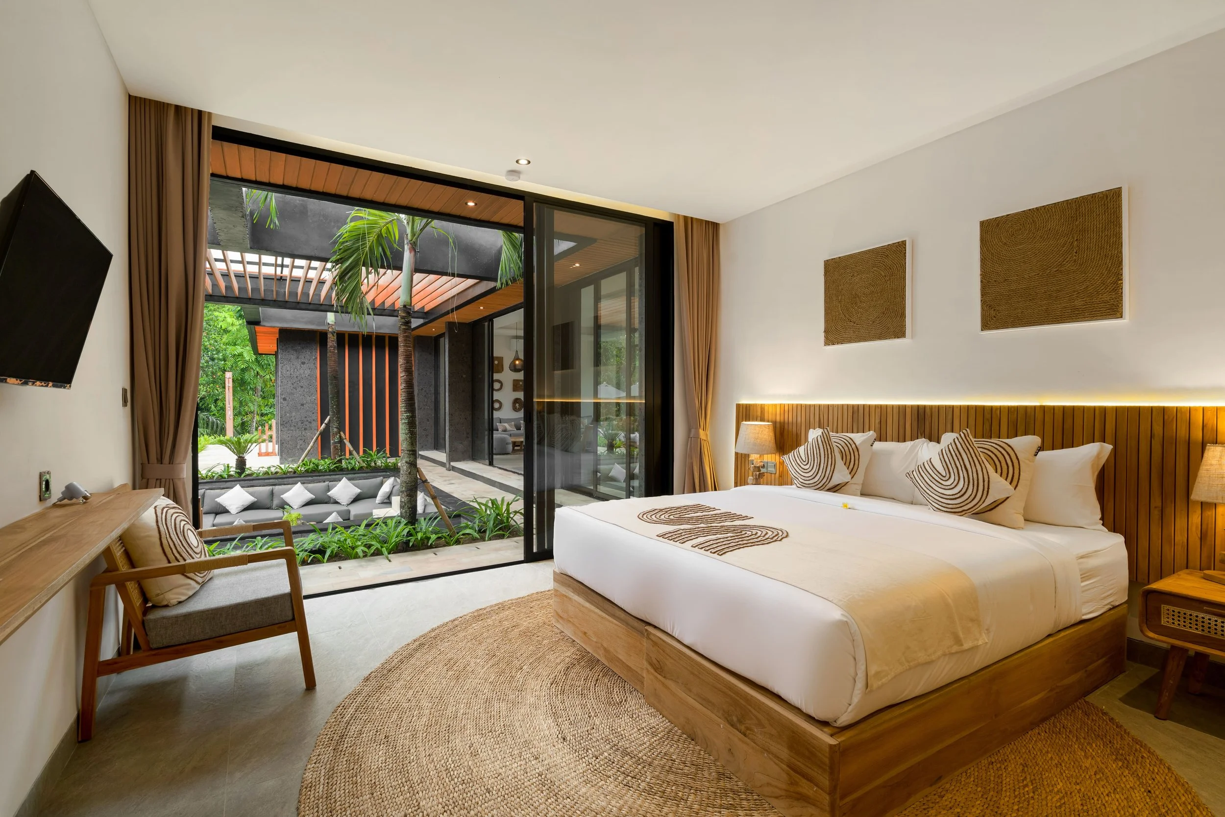 OBSIDIAN HIDEAWAY VILLA - 6 BEDROOM - UBUD