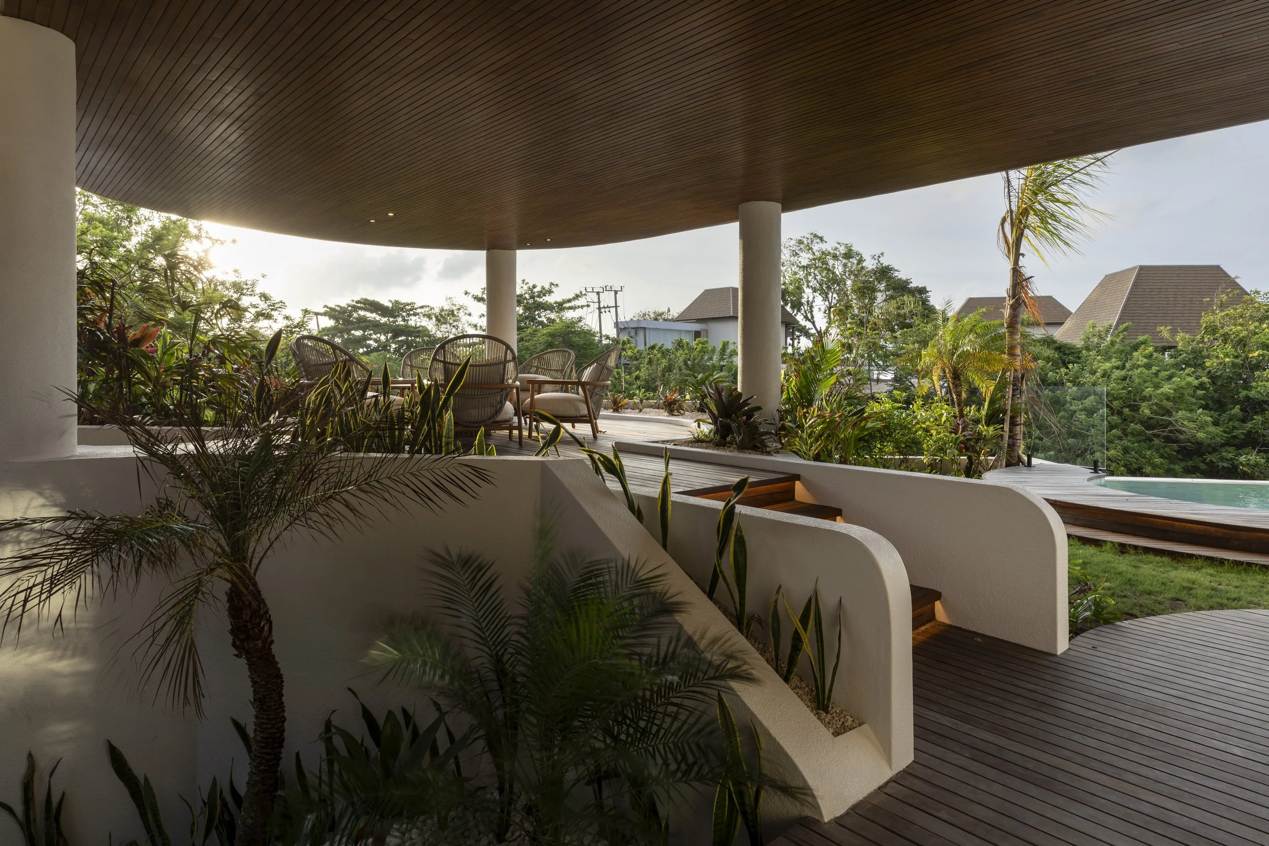 OCEAN VIEW VILLA WITH PRIVATE BEACH ACCESS - 5 BEDROOM - ULUWATU