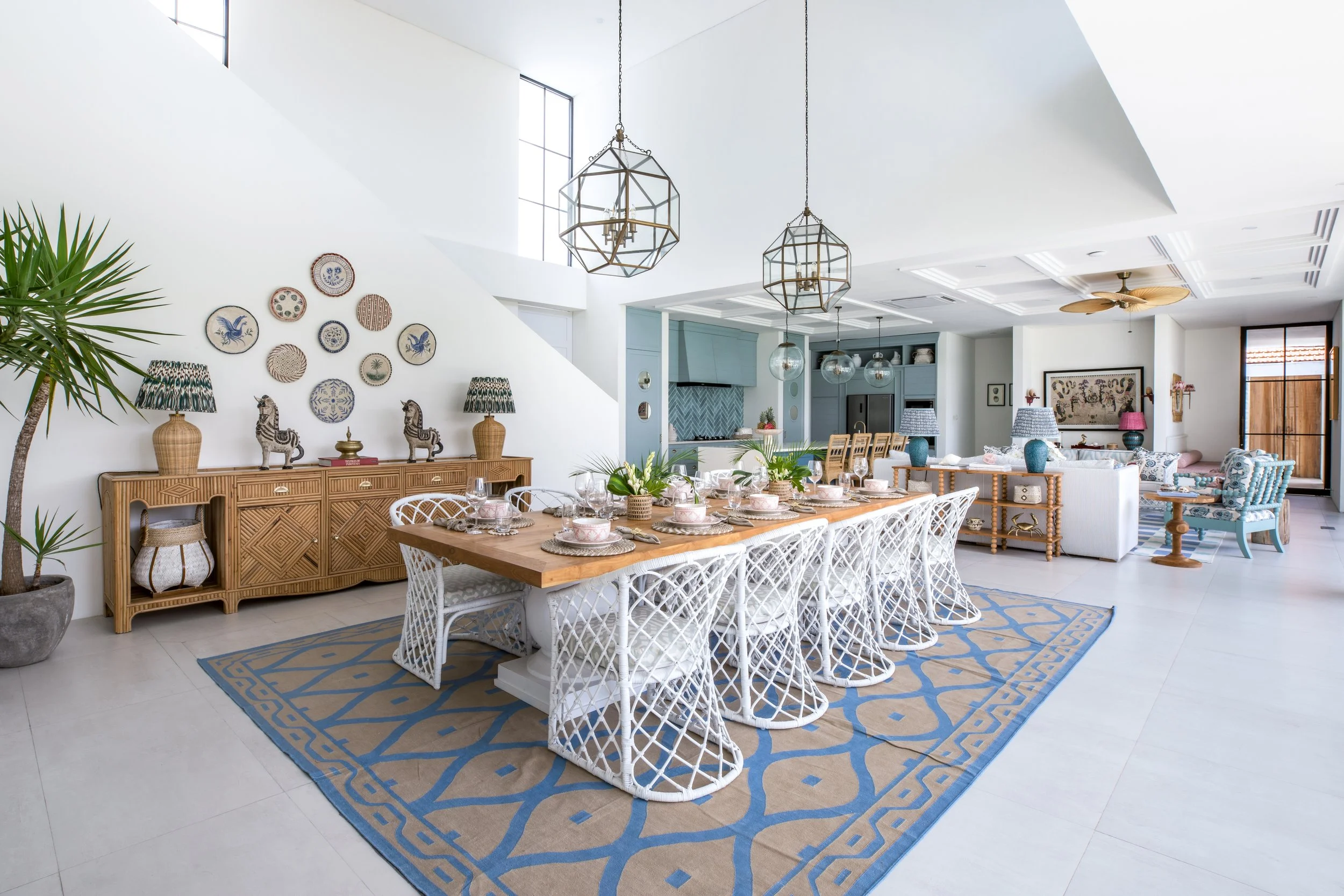 villa-for-sale-bali-canggu-berawa-6-bedroom