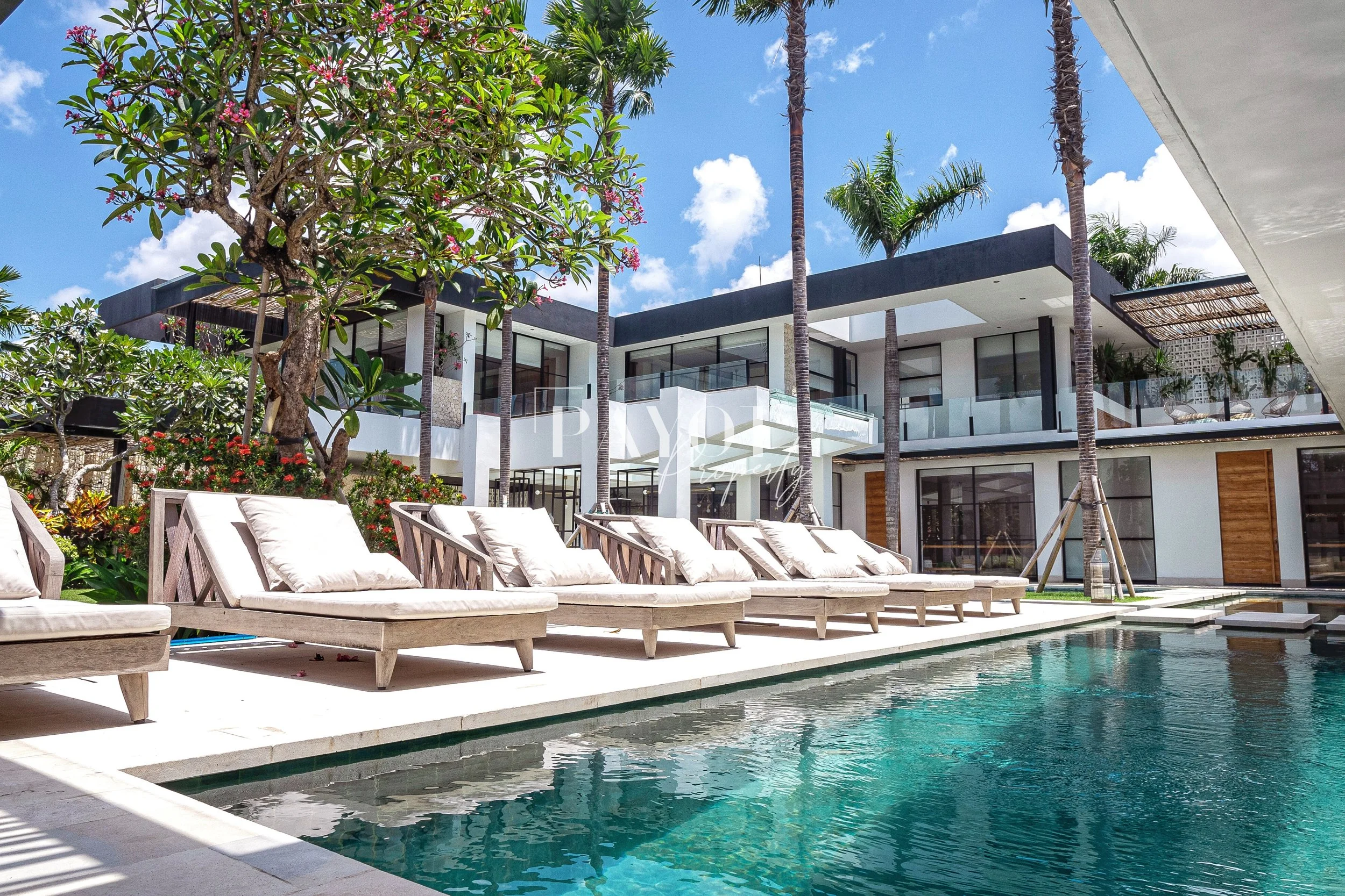 Villa For Sale Bali Pererenan 6 Bedrooms