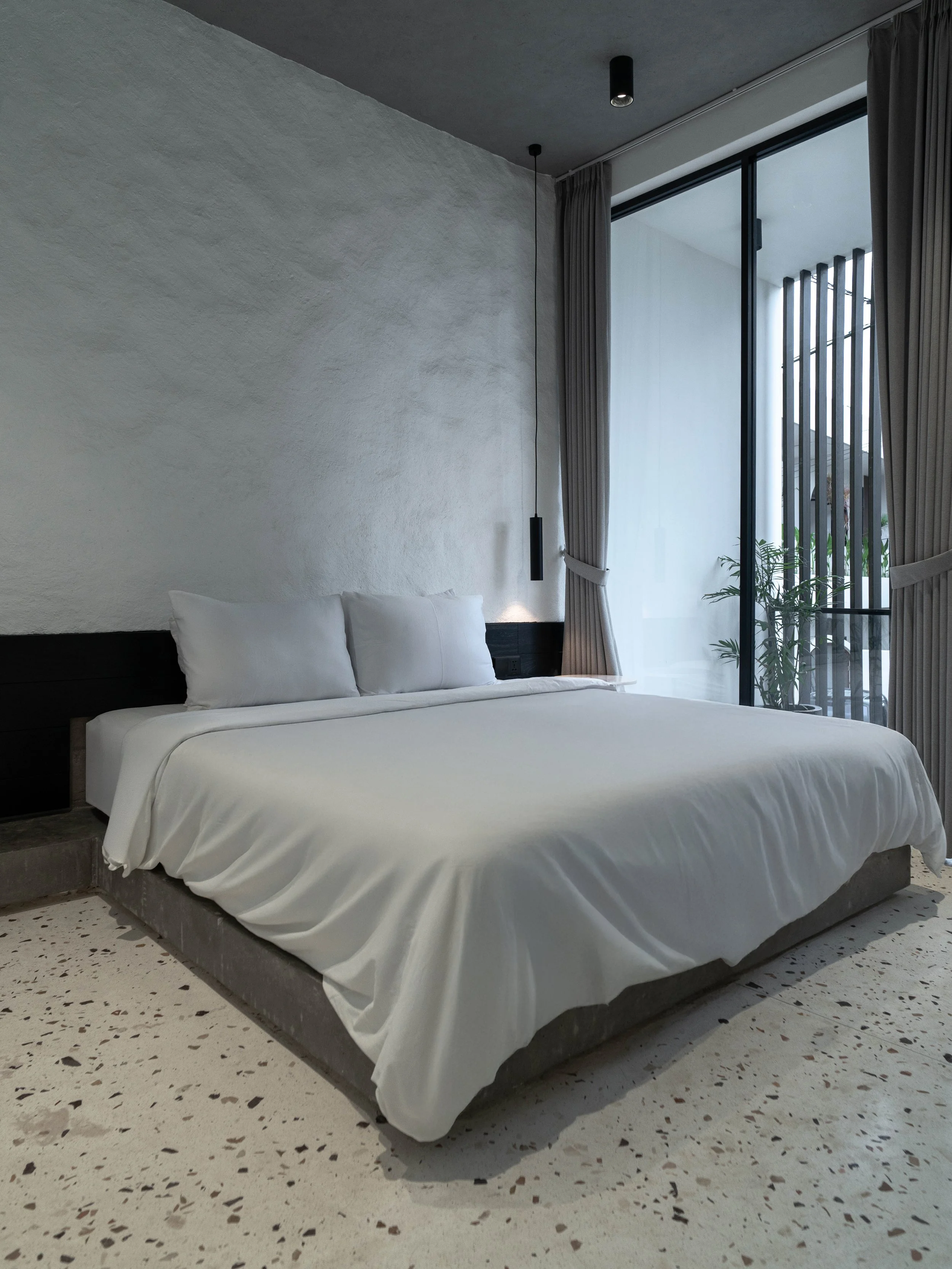 MONOCHROME GEOMETRY VILLA - 2 BEDROOM - PERERENAN