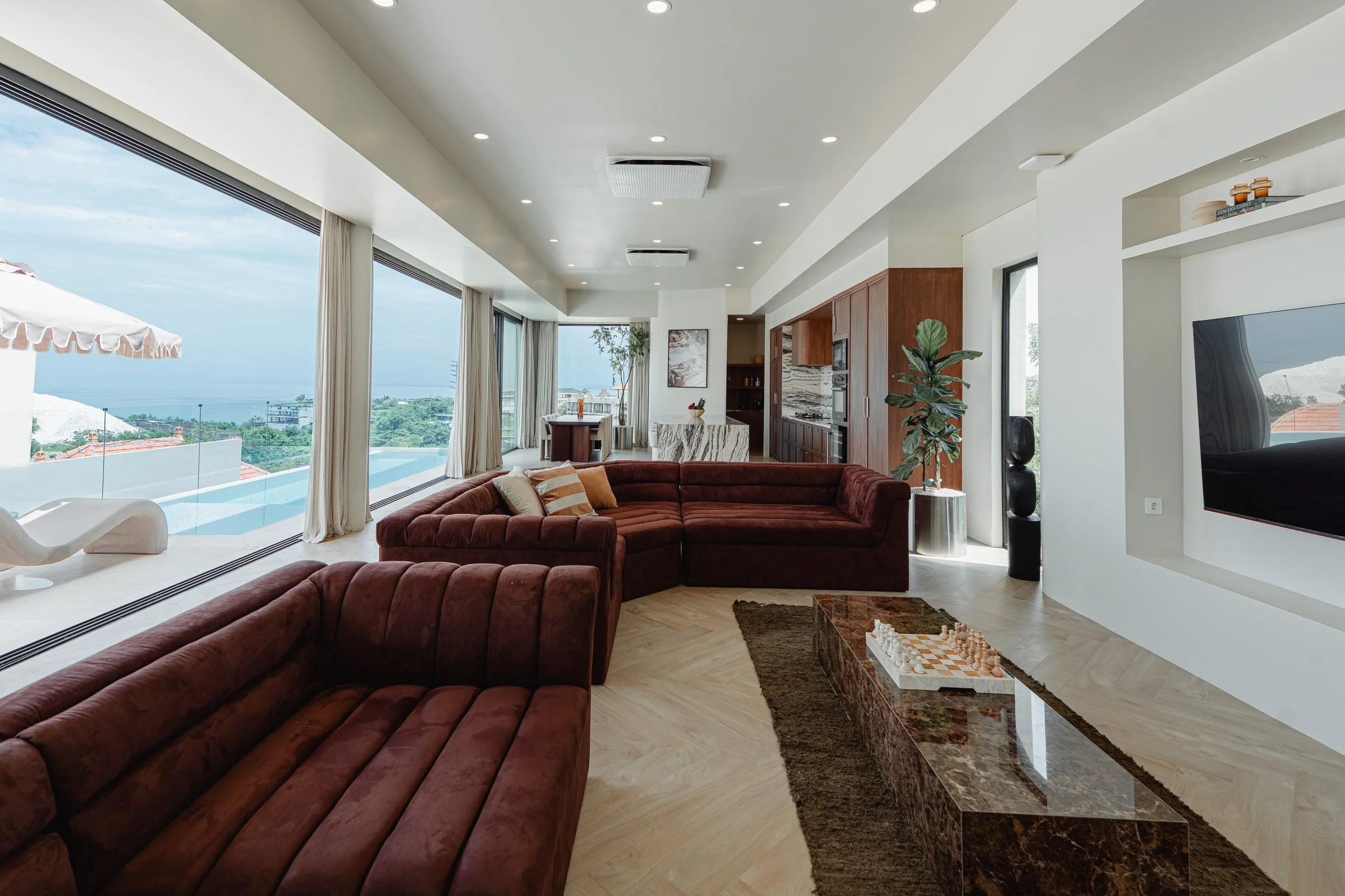 OCEAN VIEW VILLA NEXT TO DREAMLAND BEACH - 4 BEDROOM - BINGIN | 18 950 000 000 IDR