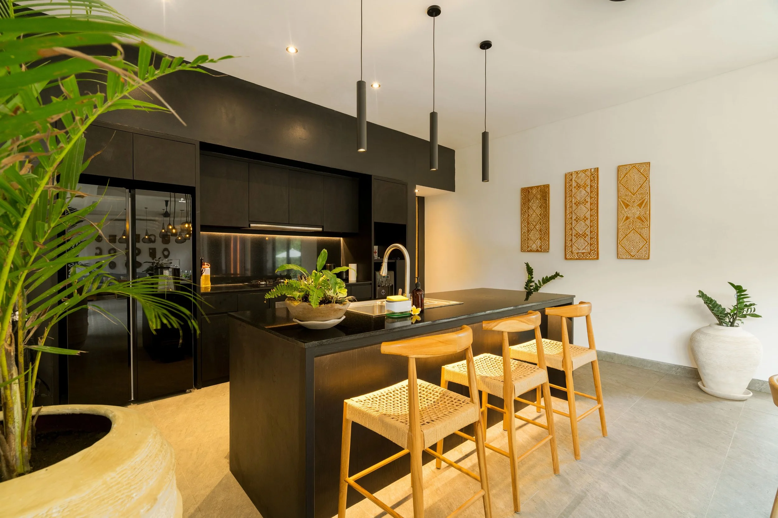 OBSIDIAN HIDEAWAY VILLA - 6 BEDROOM - UBUD