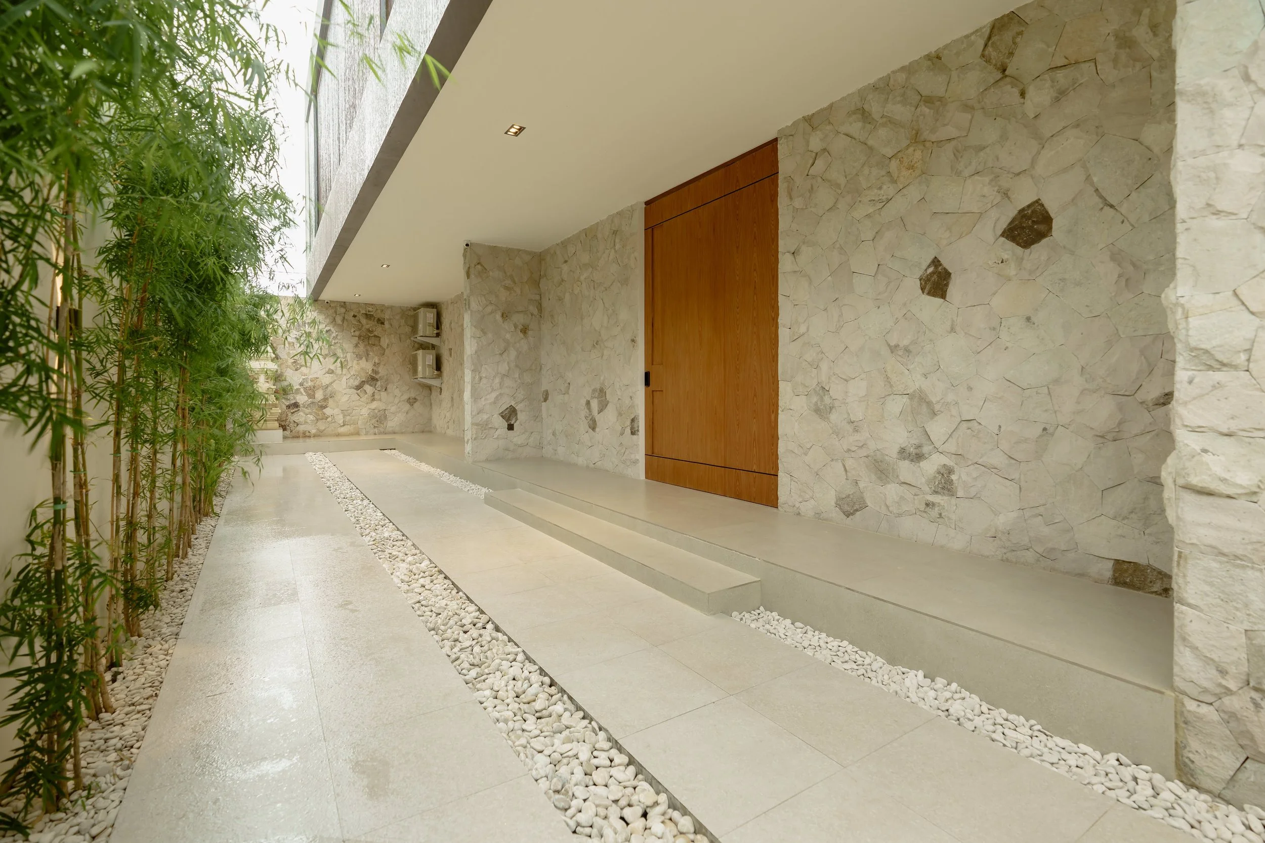 BOLD LINES & NATURAL TEXTURES VILLA - 4 BEDROOM - SEMINYAK - Bali - for sale - luxury - villa