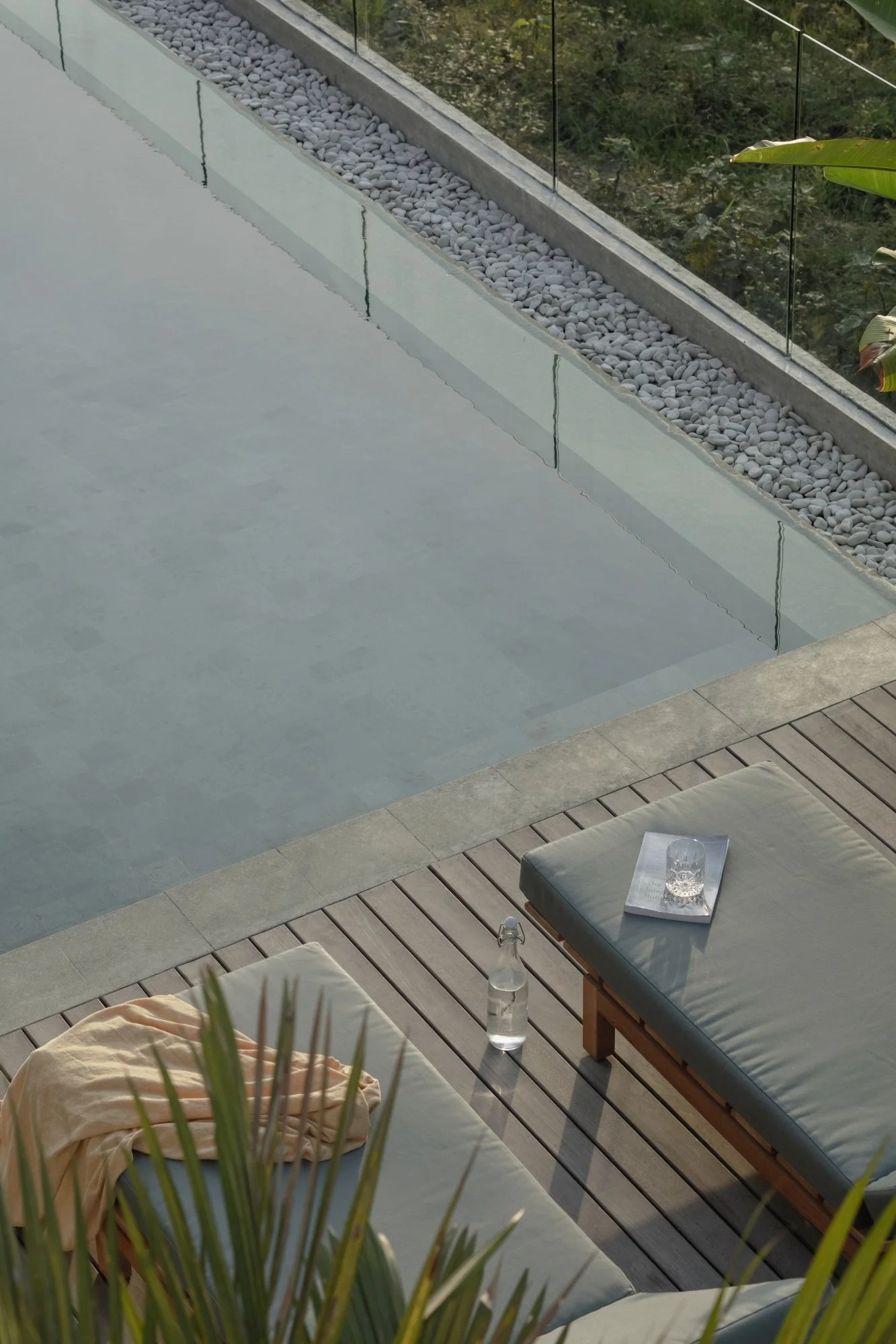 VILLA OF LINES AND LIGHT - 2 BEDROOM - CANGGU