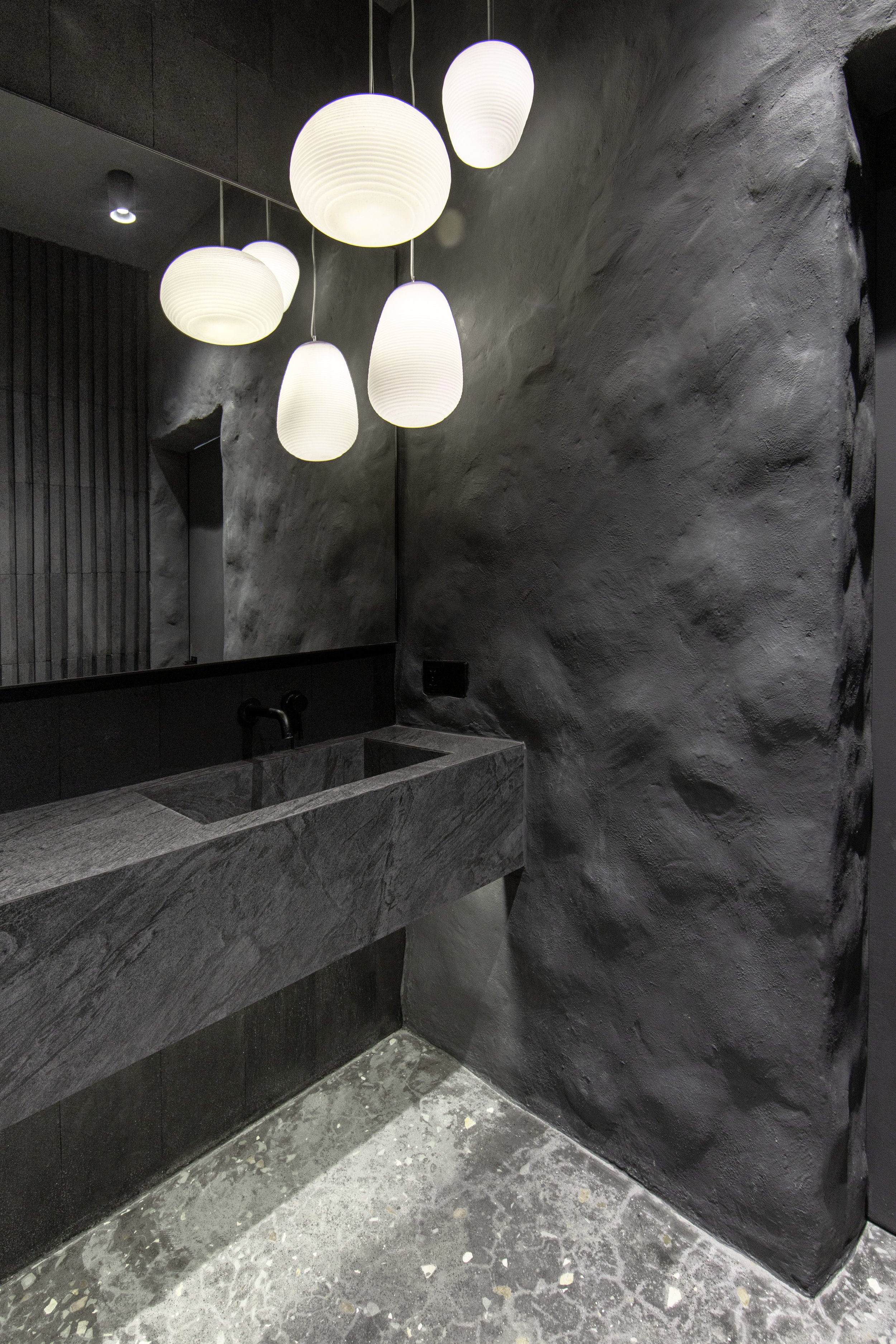 MONOCHROME GEOMETRY VILLA - 2 BEDROOM - PERERENAN