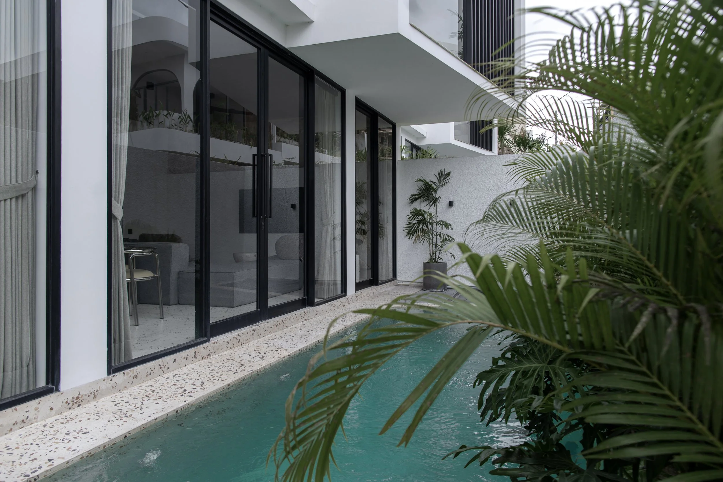 MONOCHROME GEOMETRY VILLA - 2 BEDROOM - PERERENAN