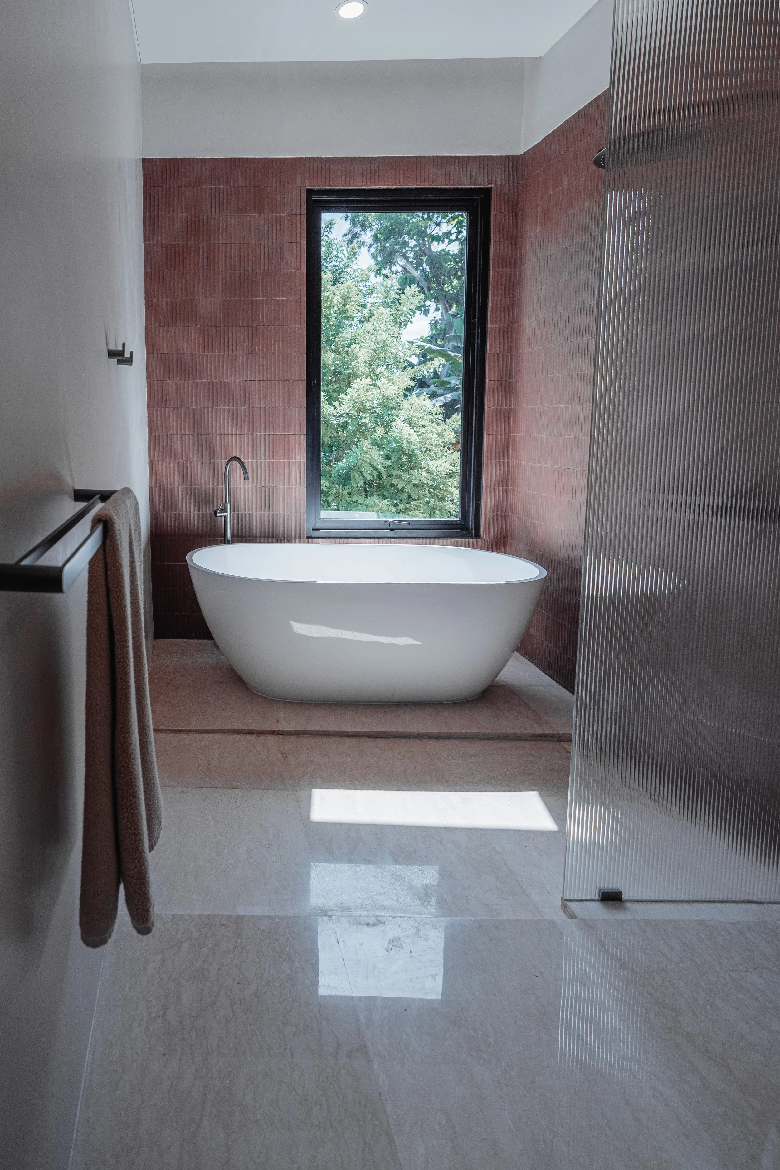 OCEAN VIEW VILLA NEXT TO DREAMLAND BEACH - 4 BEDROOM - BINGIN