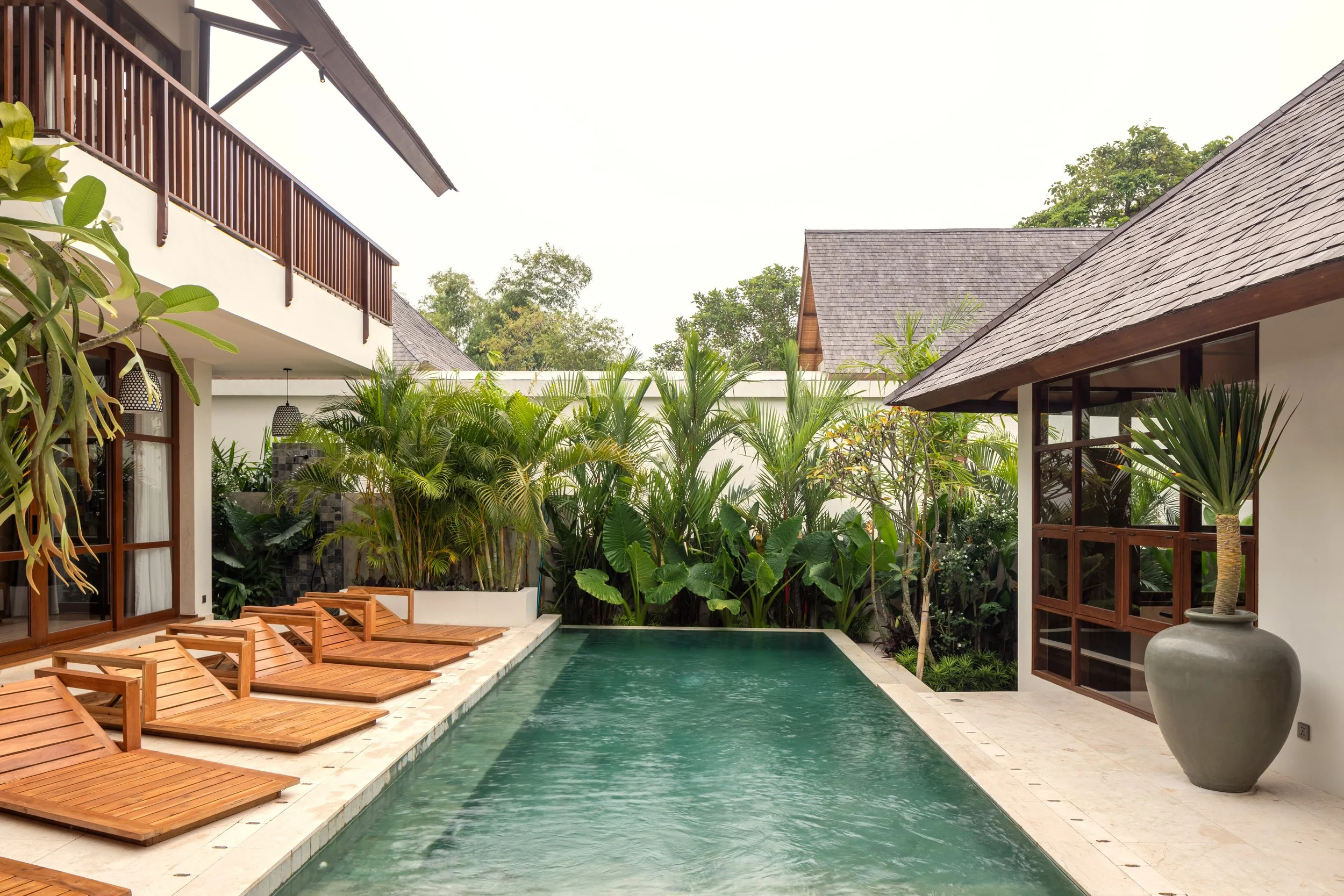 BALINESE MODERN TROPICAL STYLE VILLA - 6 BEDROOM - NYANYI BEACH - villa - for - sale - Bali