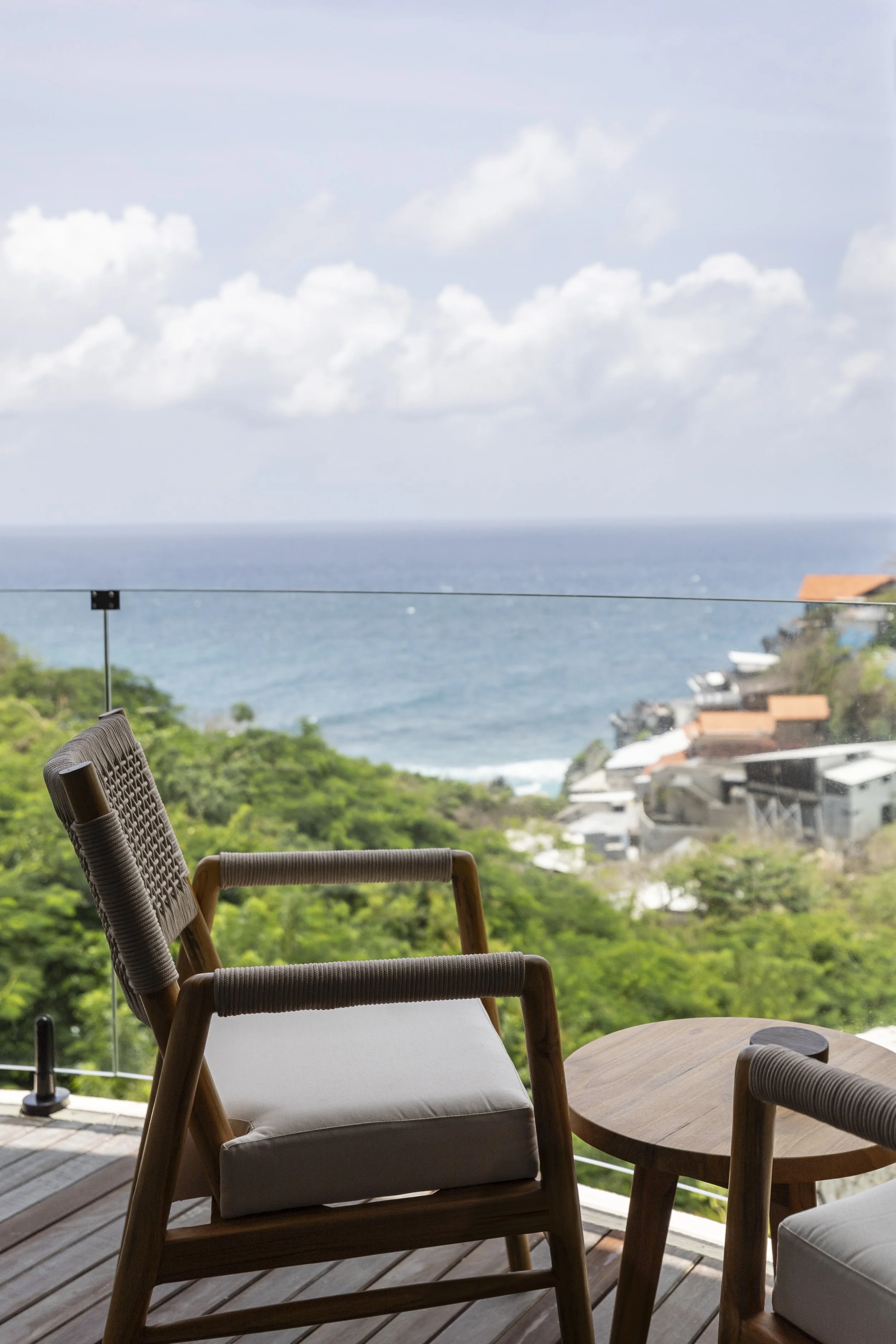 OCEAN VIEW VILLA WITH PRIVATE BEACH ACCESS - 5 BEDROOM - ULUWATU