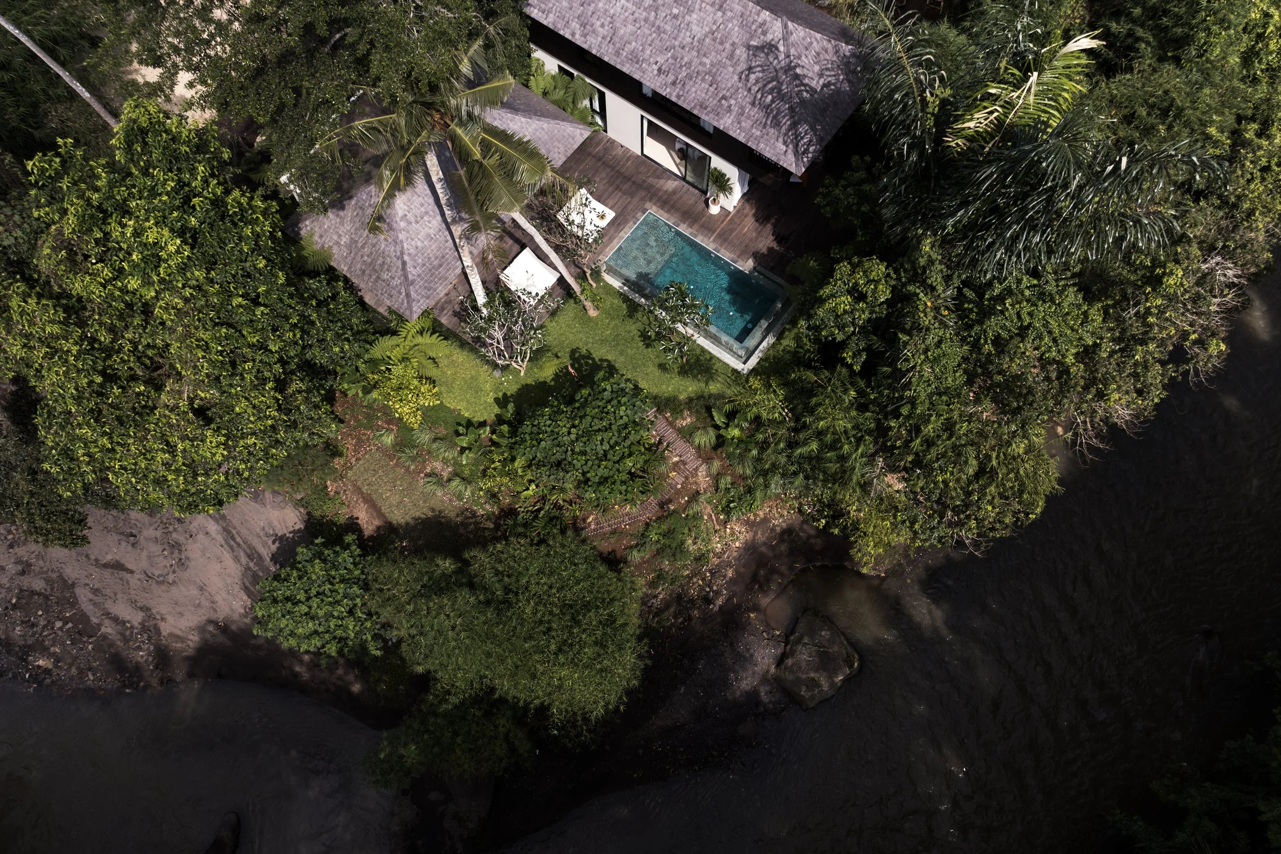 RIVERLINE VILLA WITH LOCAL STYLE - 3 BEDROOM - UBUD | 8 080 000 000 IDR
