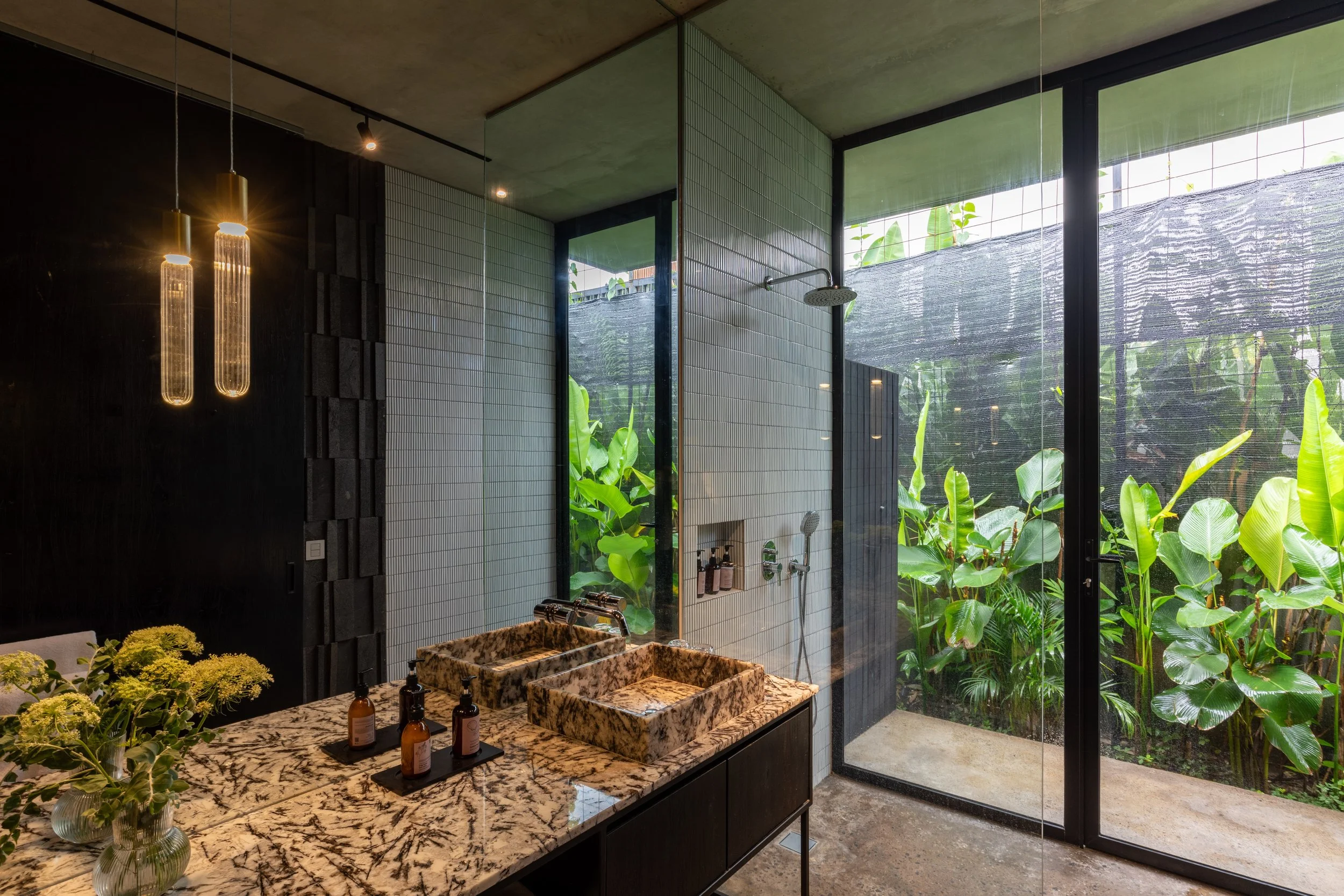 JAPANESE BRUTALIST VILLA - 5 BEDROOM - UBUD