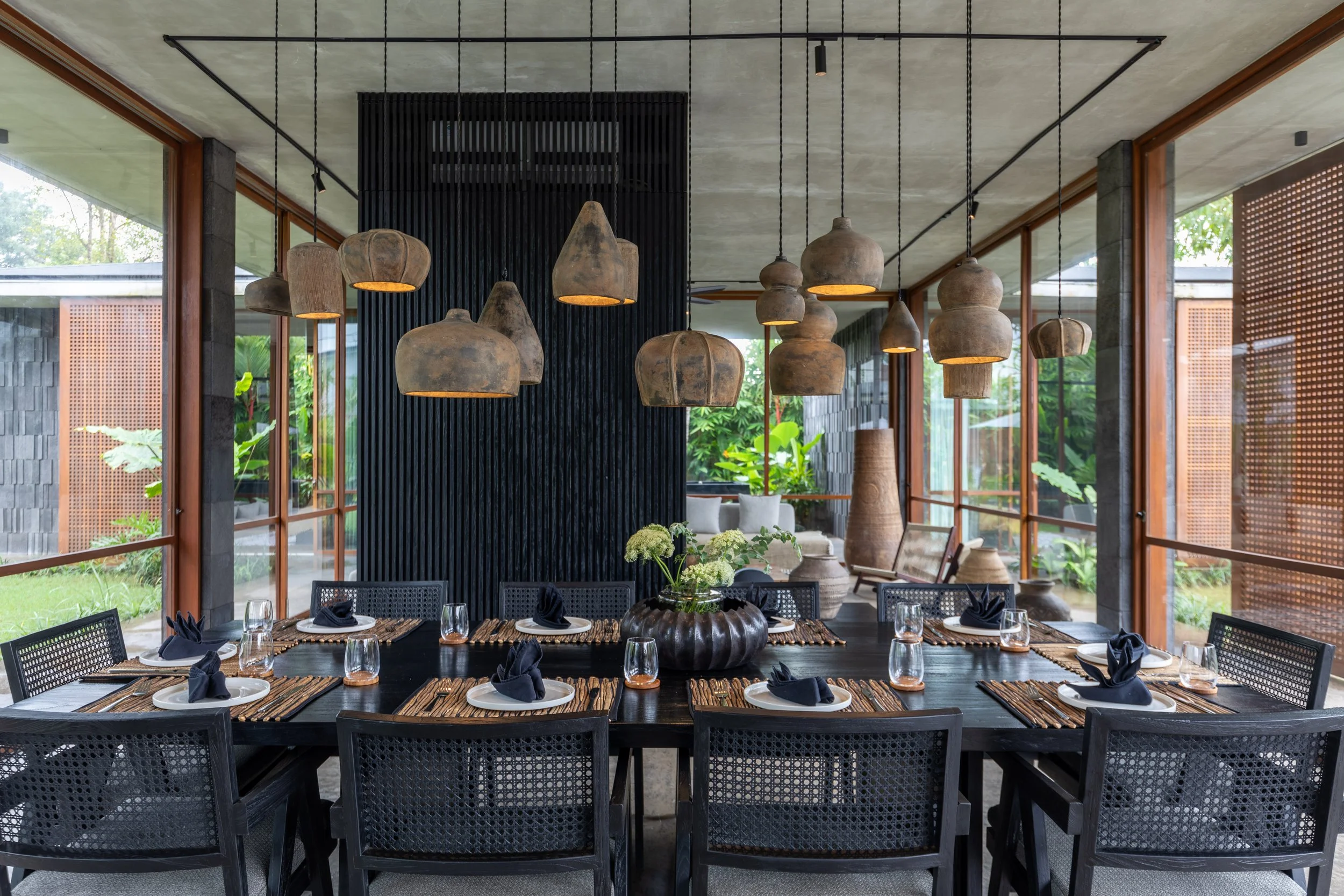 JAPANESE BRUTALIST VILLA - 5 BEDROOM - UBUD