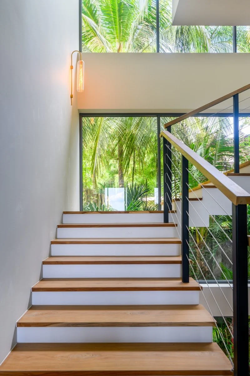 MODERN ELEGANT WHITE VILLA - 4 BEDROOM - JIMBARAN