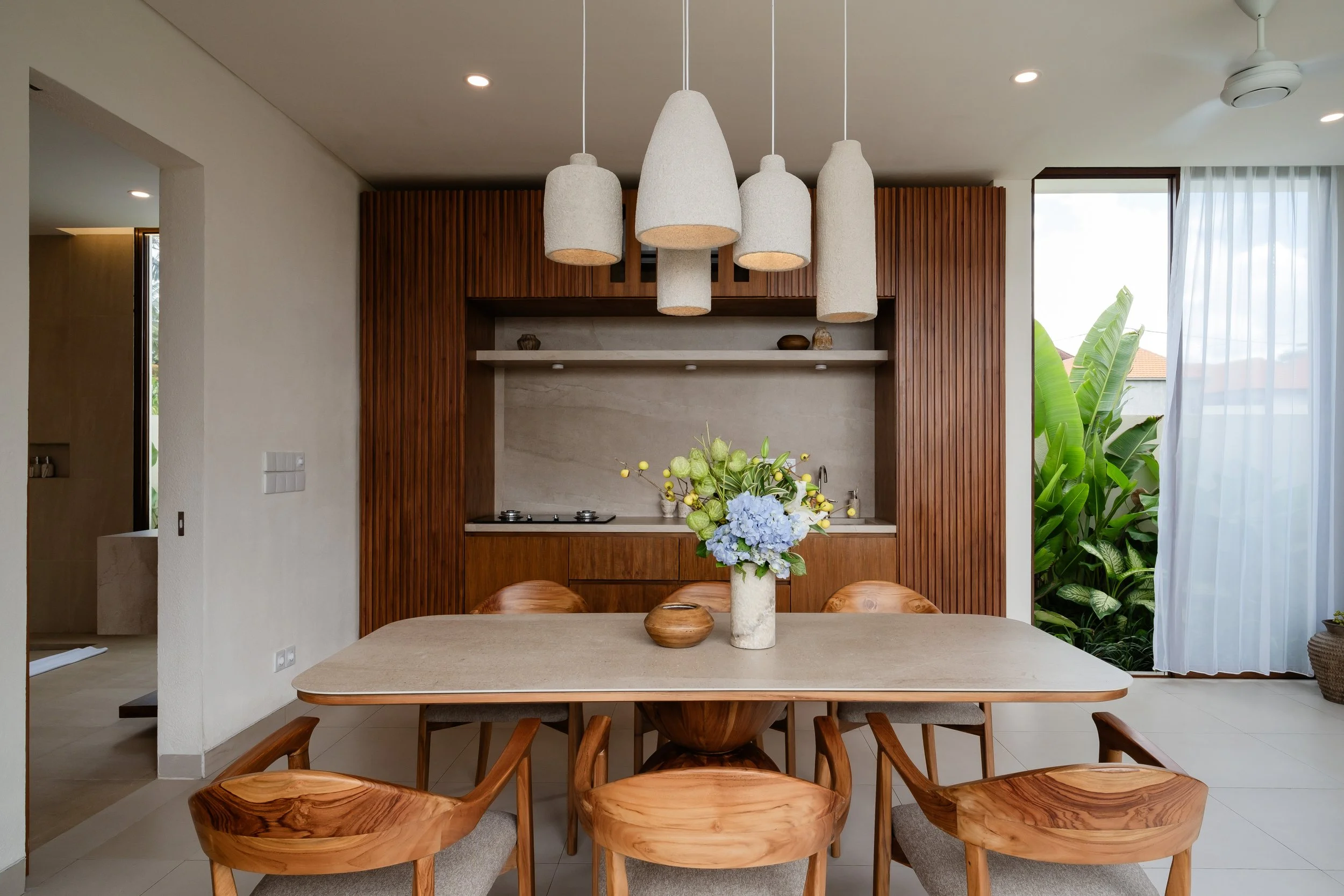 QUIET TROPICAL HOME ABOVE THE RICE FIELDS - 2 BEDROOM - UBUD