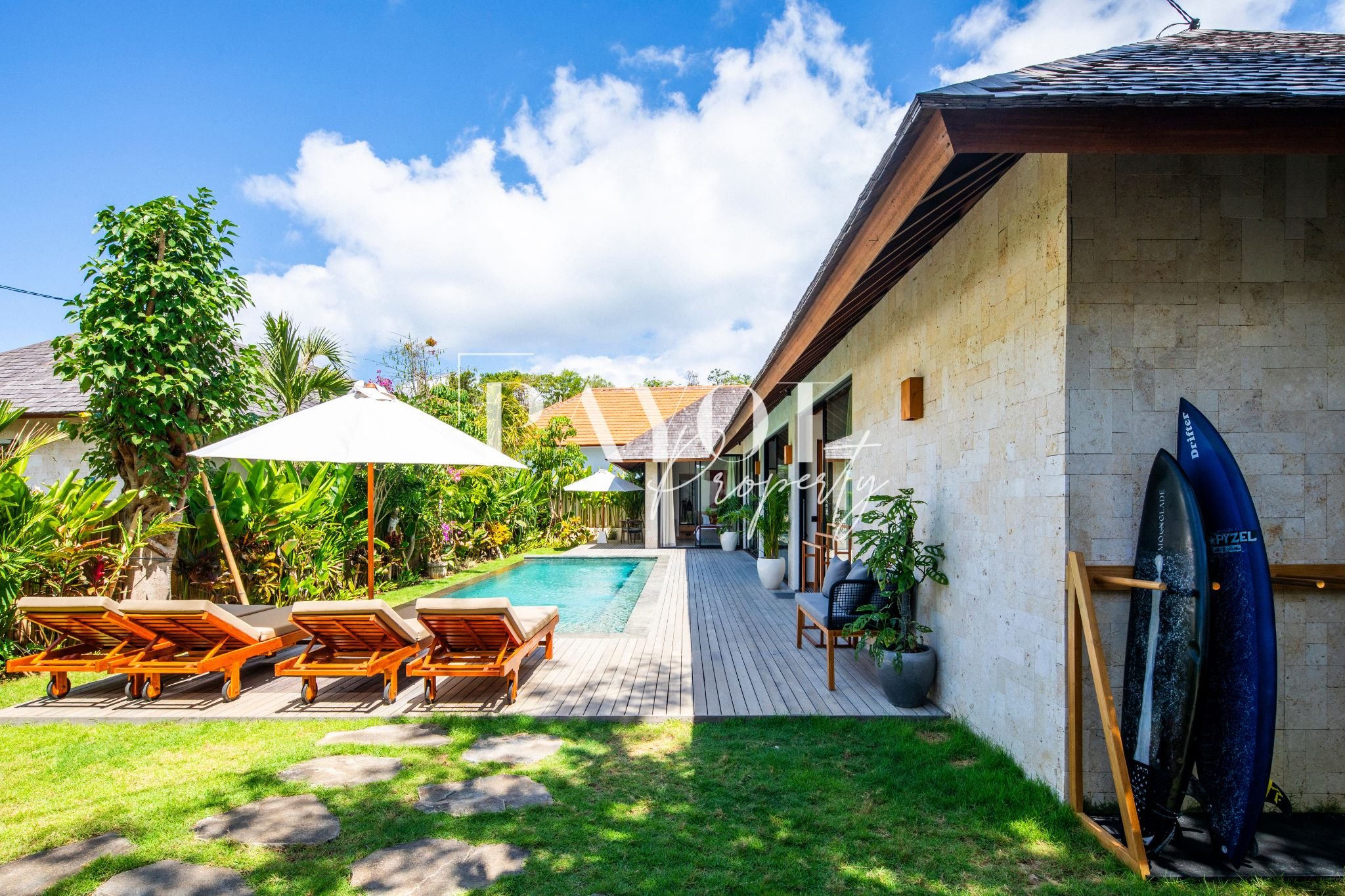 Villa For Sale Bali 2 Bedrooms Uluwatu