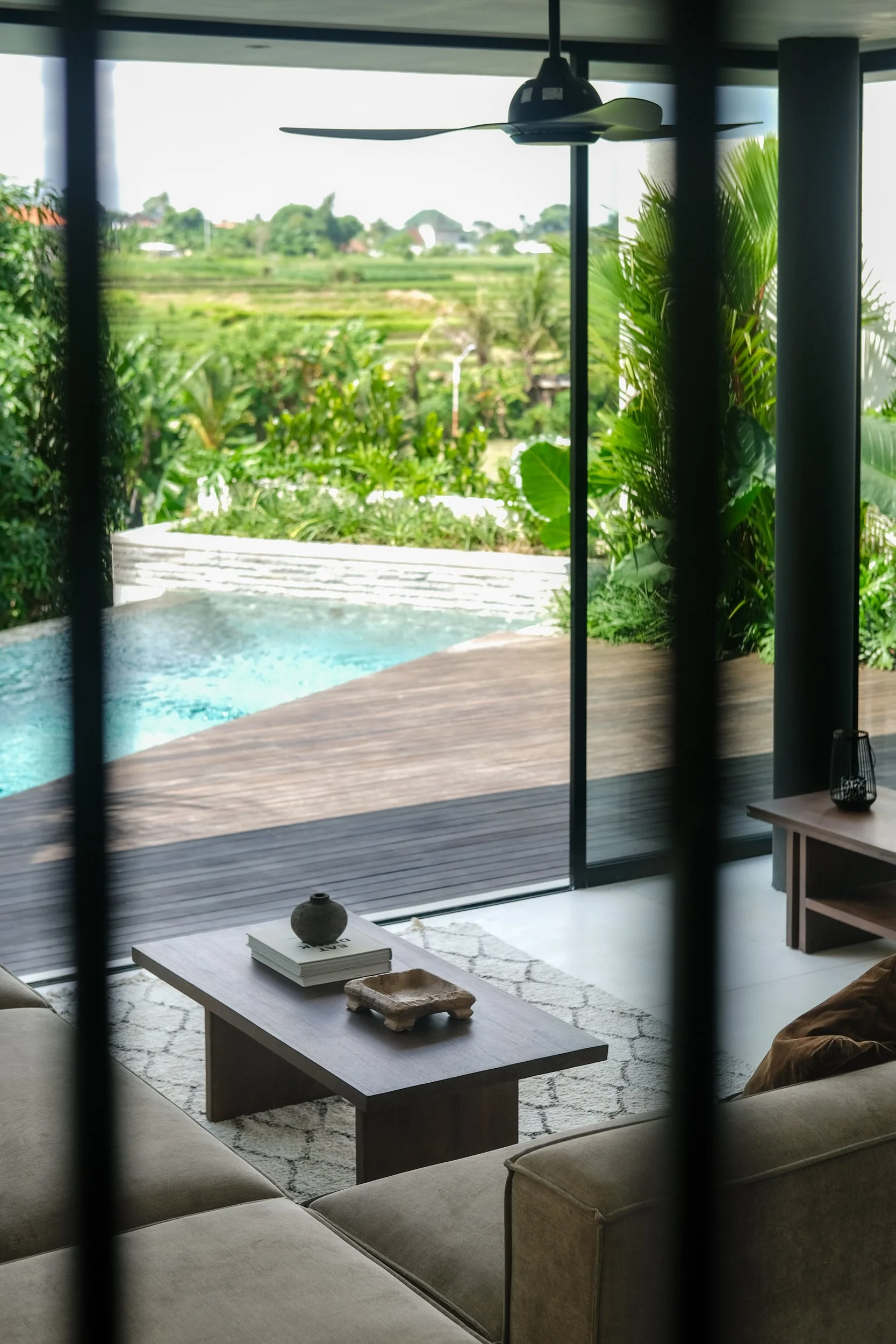 ARCHITECTURAL TROPICAL VILLA ABOVE THE RICE FIELDS - 3 BEDROOM - NYANYI BEACH - Bali - for - sale