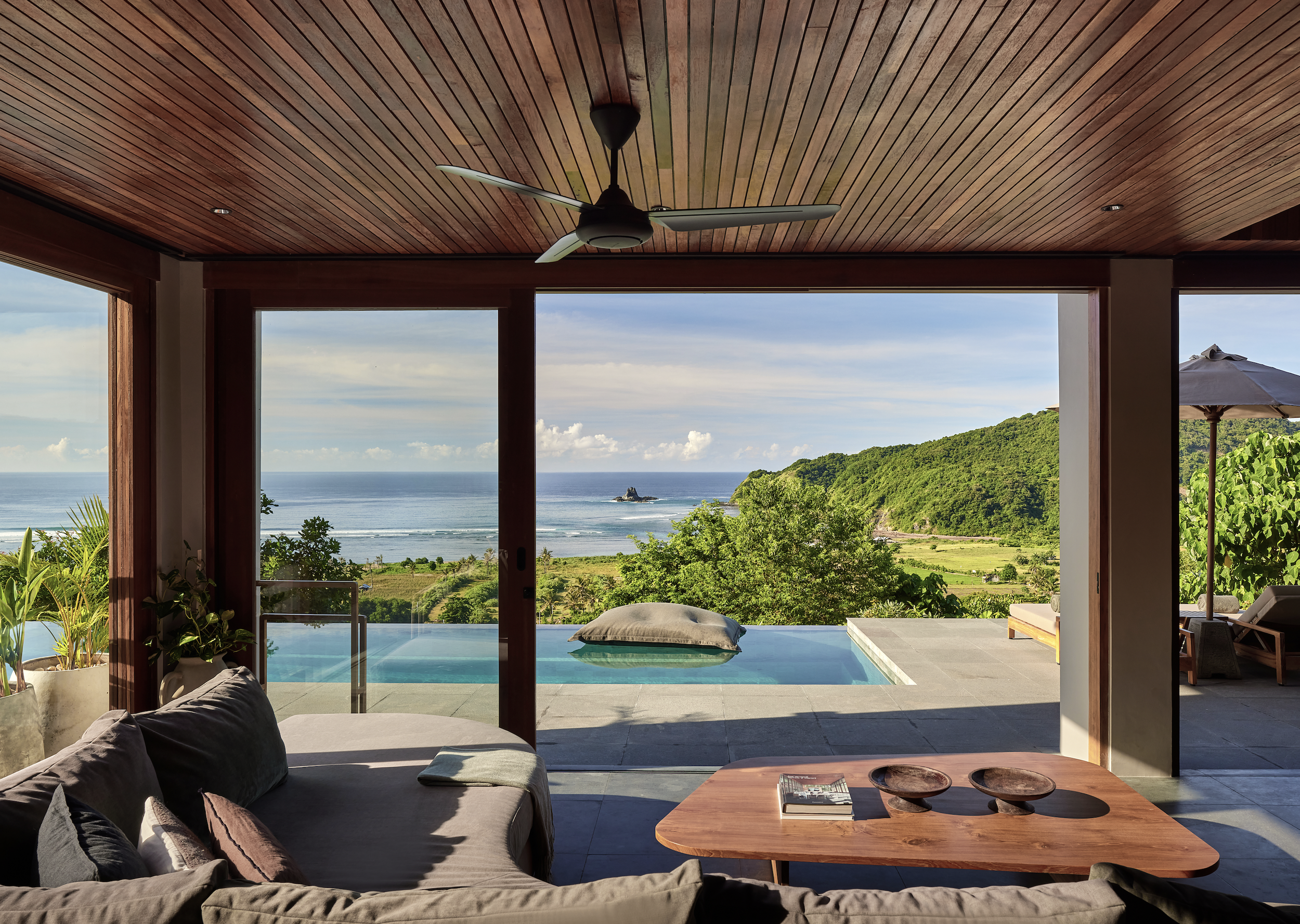 ARCHITECTURAL VILLA BY ALEXIS DORNIER - 5 BEDROOM - TAMPAH HILLS - LOMBOK - EXCLUSIVITY