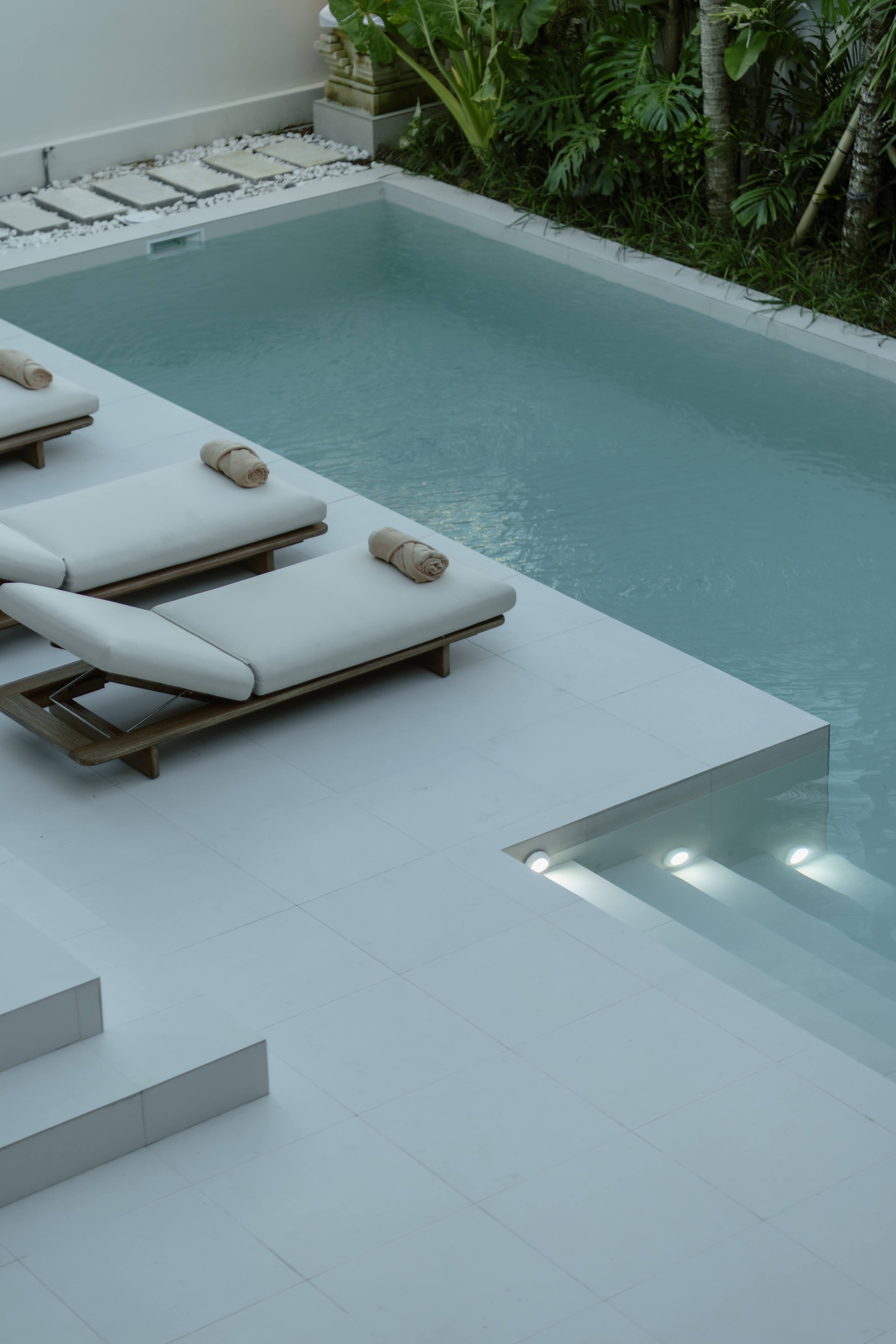 BOLD LINES & NATURAL TEXTURES VILLA - 4 BEDROOM - SEMINYAK - Bali - for sale - luxury - villa