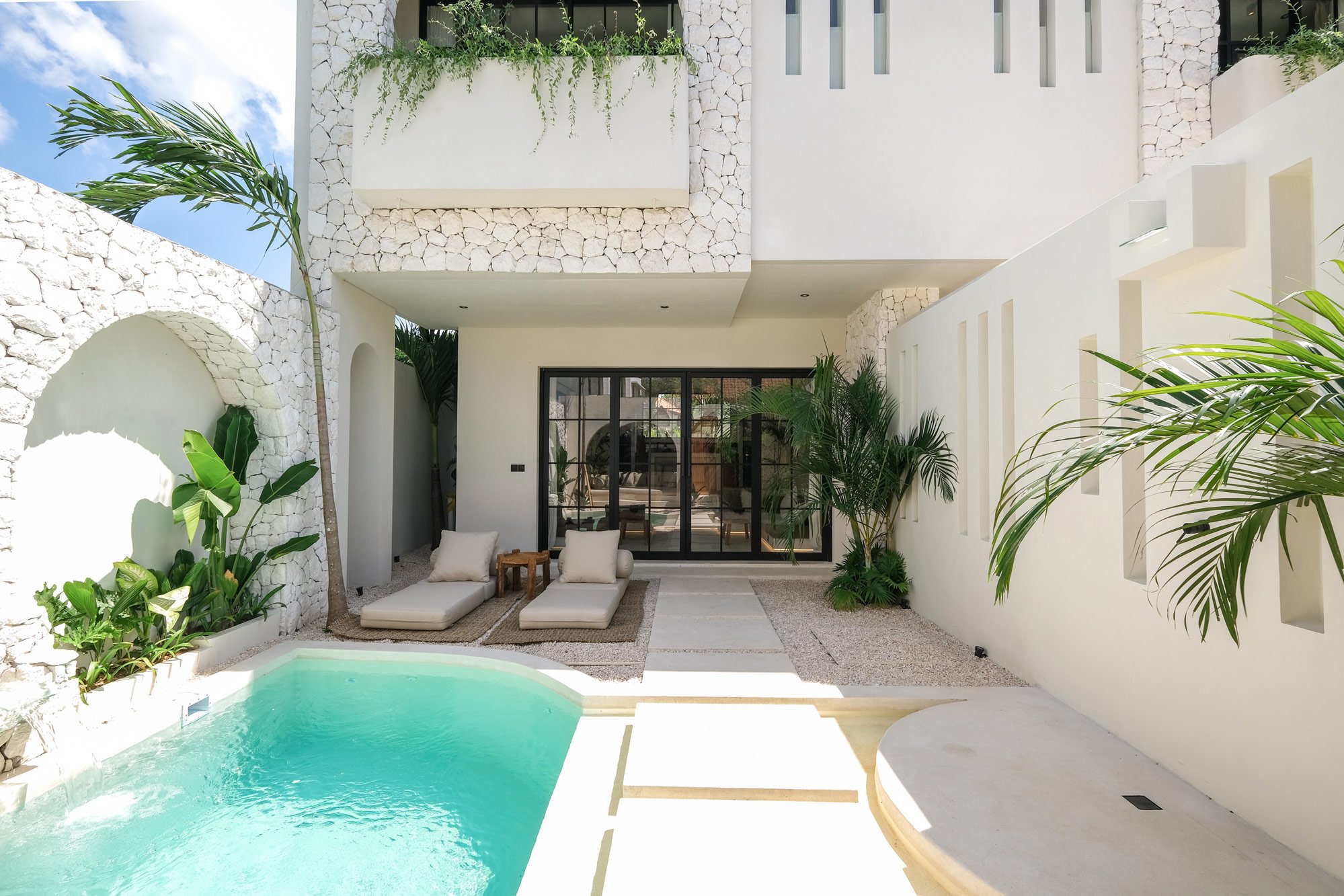VILLA LIV - 2 BEDROOMS - PERERENAN