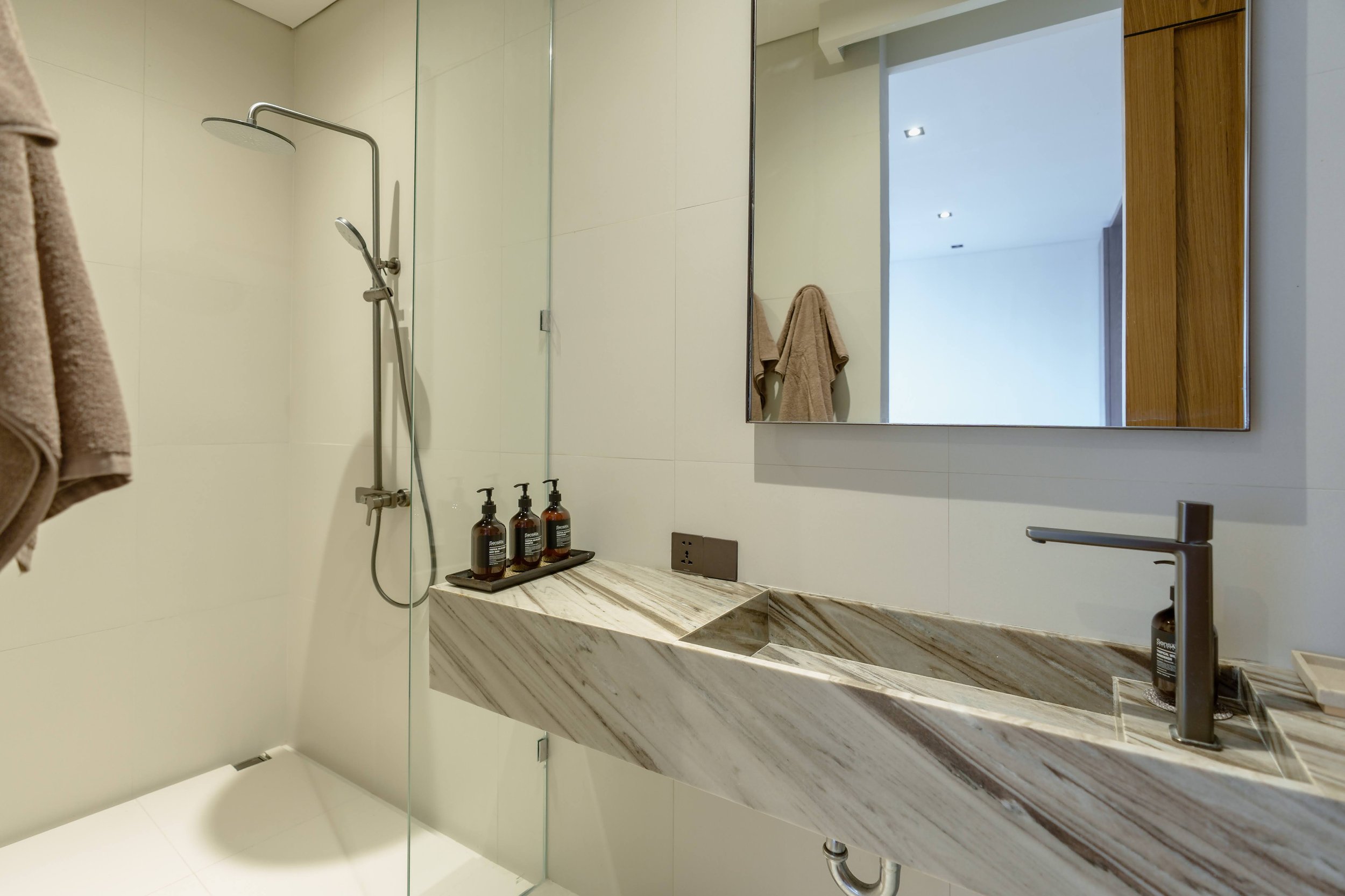 BOLD LINES & NATURAL TEXTURES VILLA - 4 BEDROOM - SEMINYAK - Bali - for sale - luxury - villa